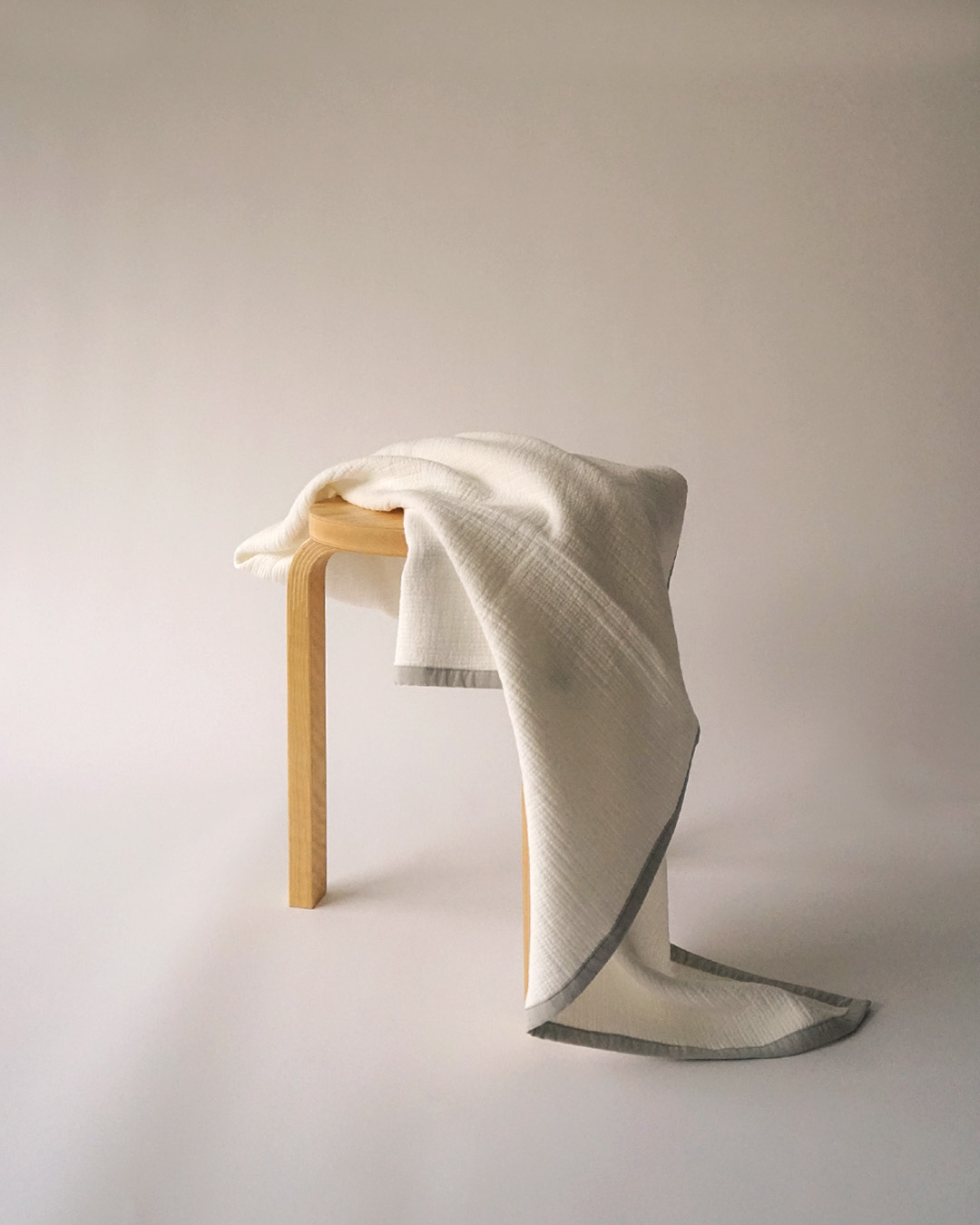 Blanket white