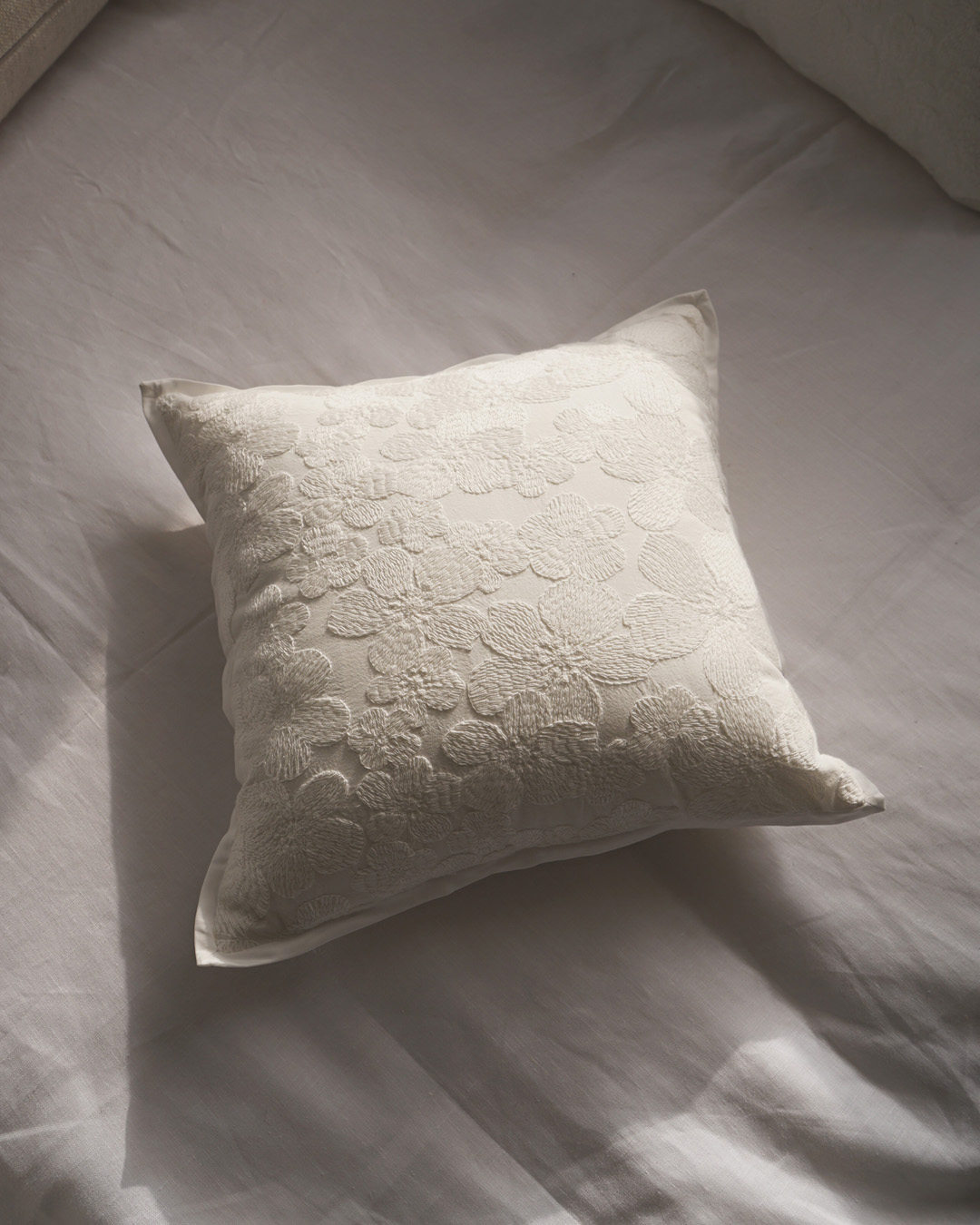 lace cushion