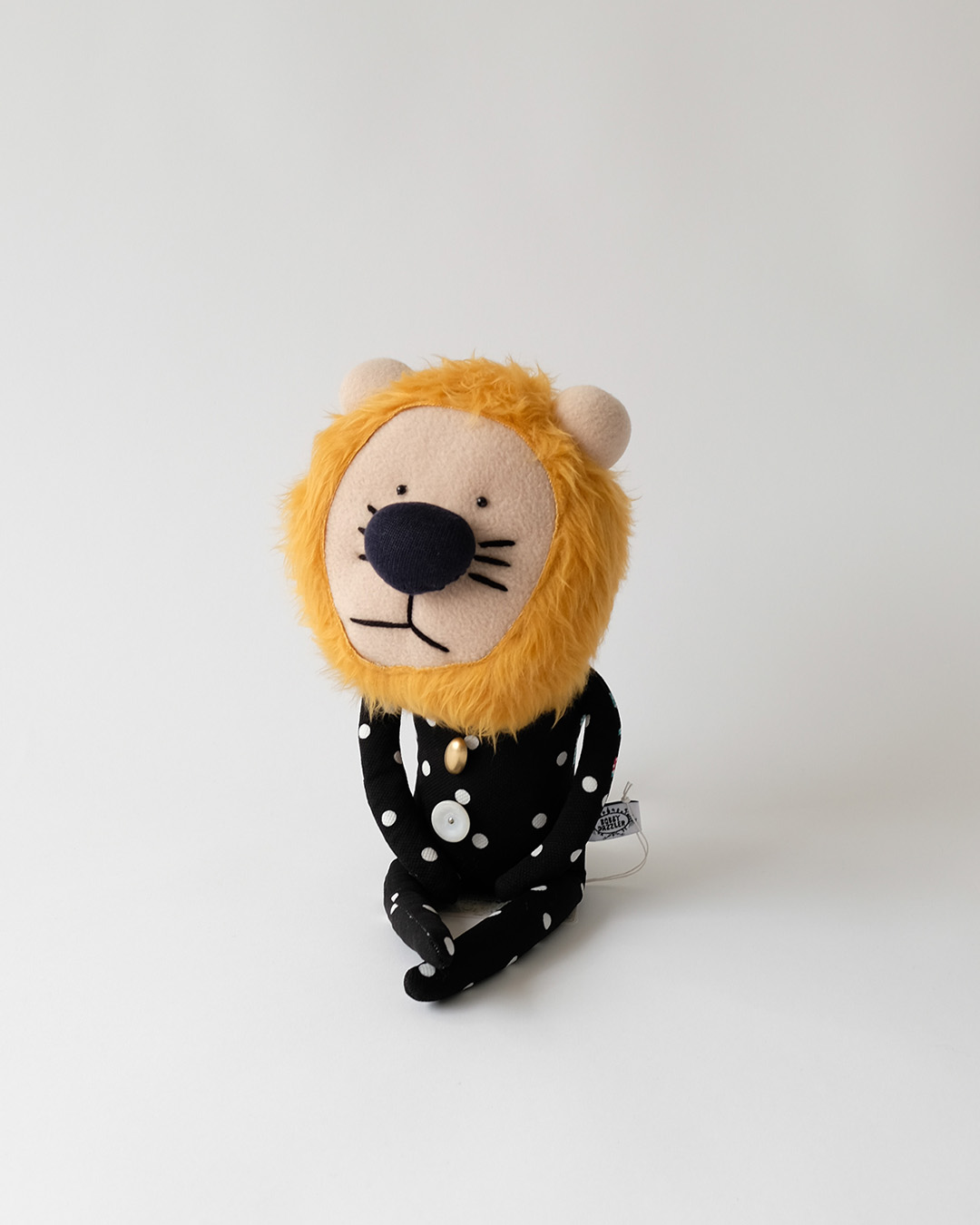 [Bobby Dazzler] Dressed up