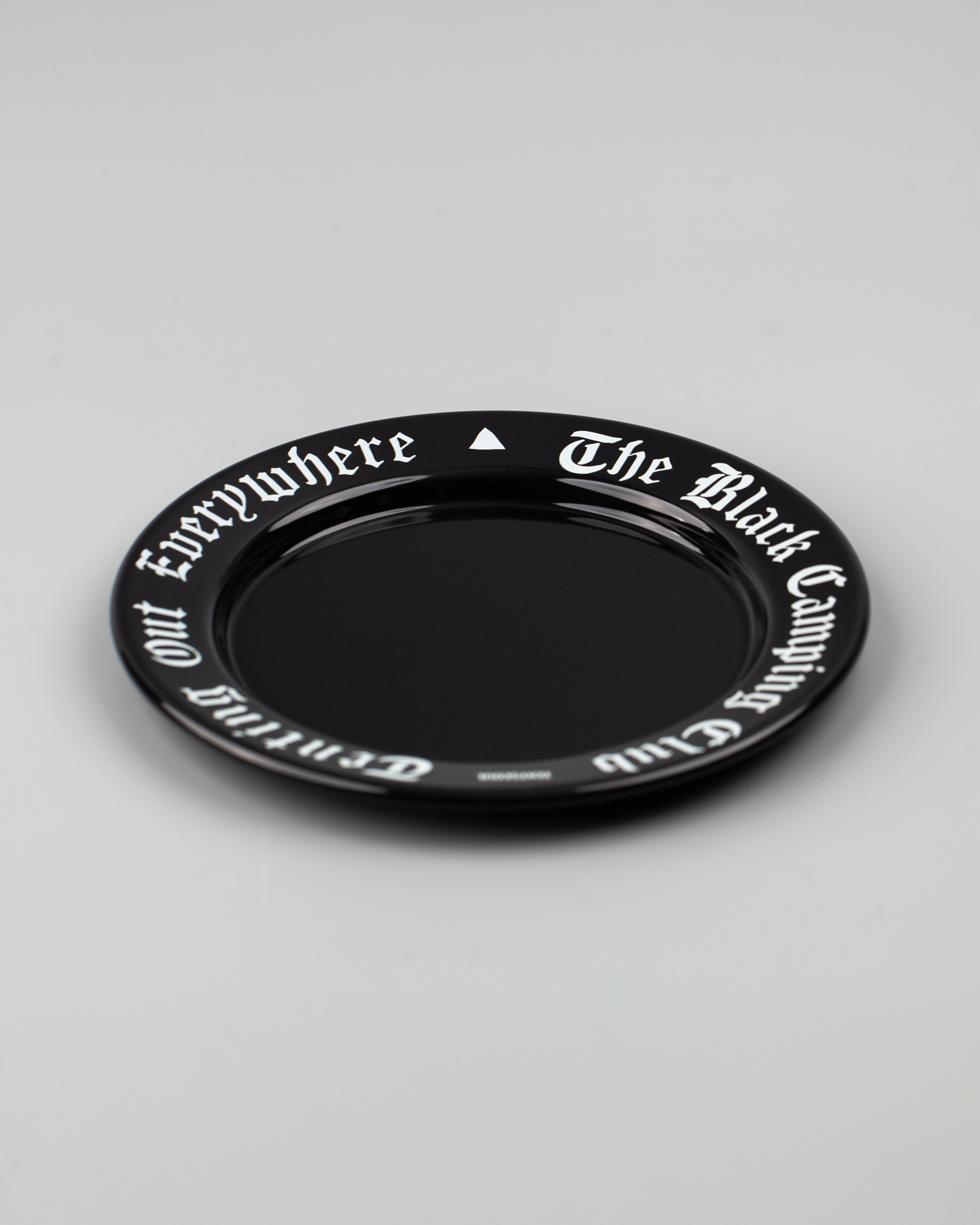 Black Camping Club 블랙 법랑 플레이트 M