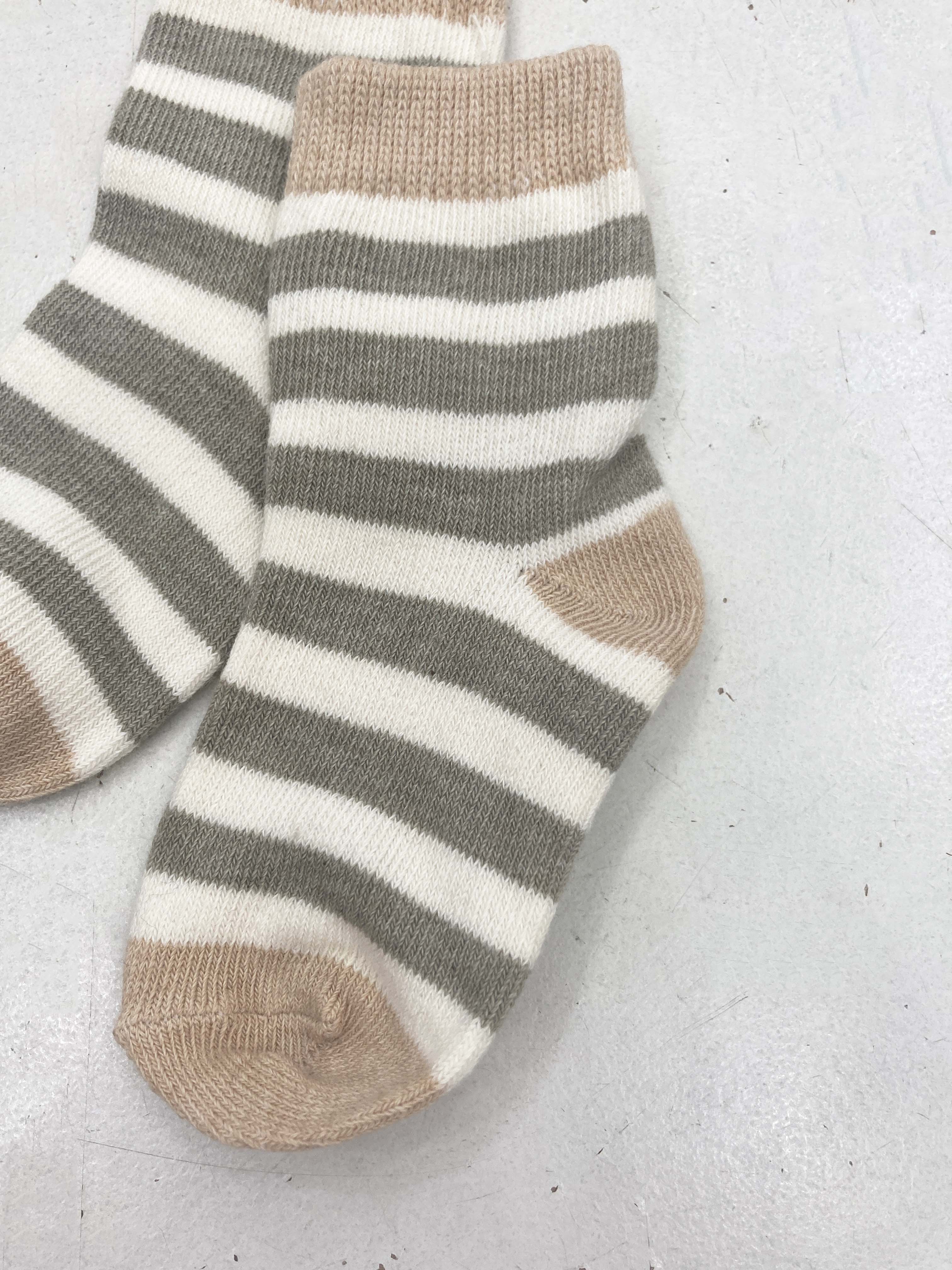 Colored organic striped socks