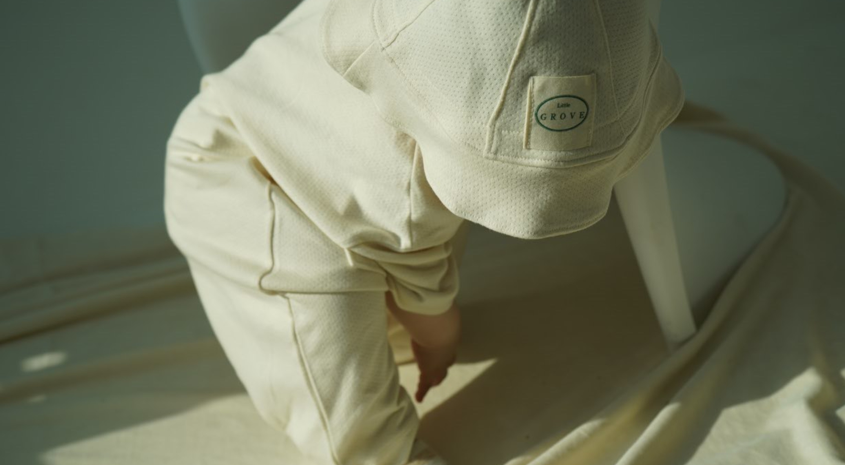 The bucket hat