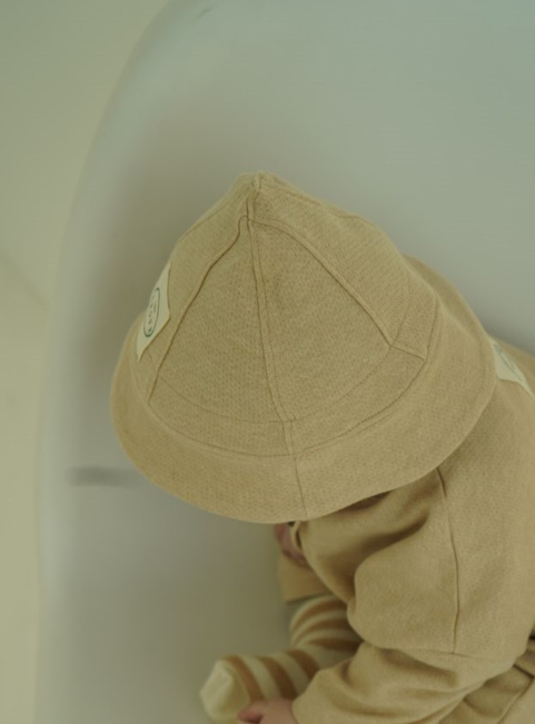 The bucket hat