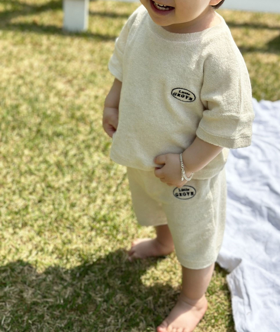 Organic towel logo tee