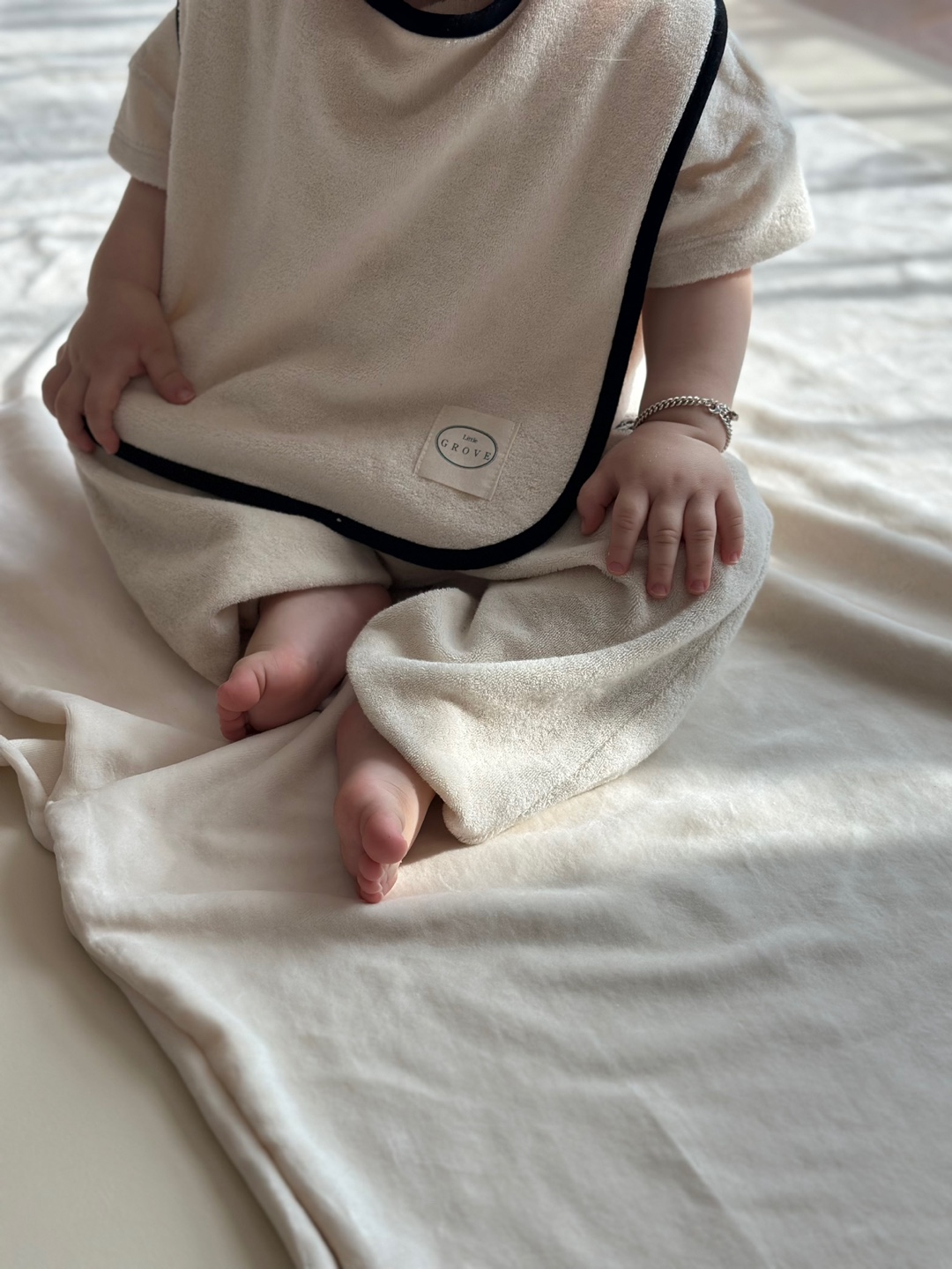 Organic Wash Bib