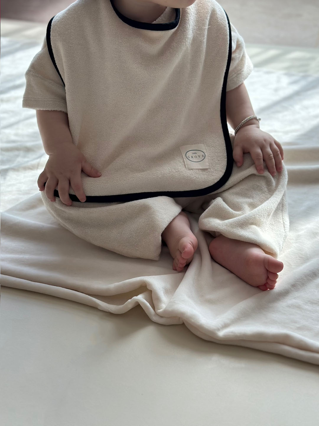 Organic Wash Bib