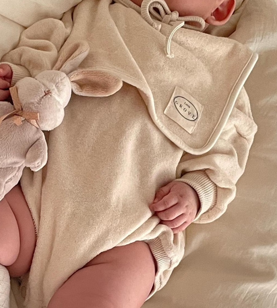 Organic square bib