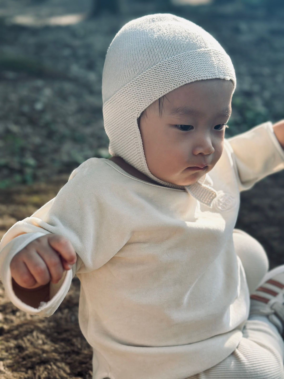 Chestnut Ear Flap Hat - melange cream