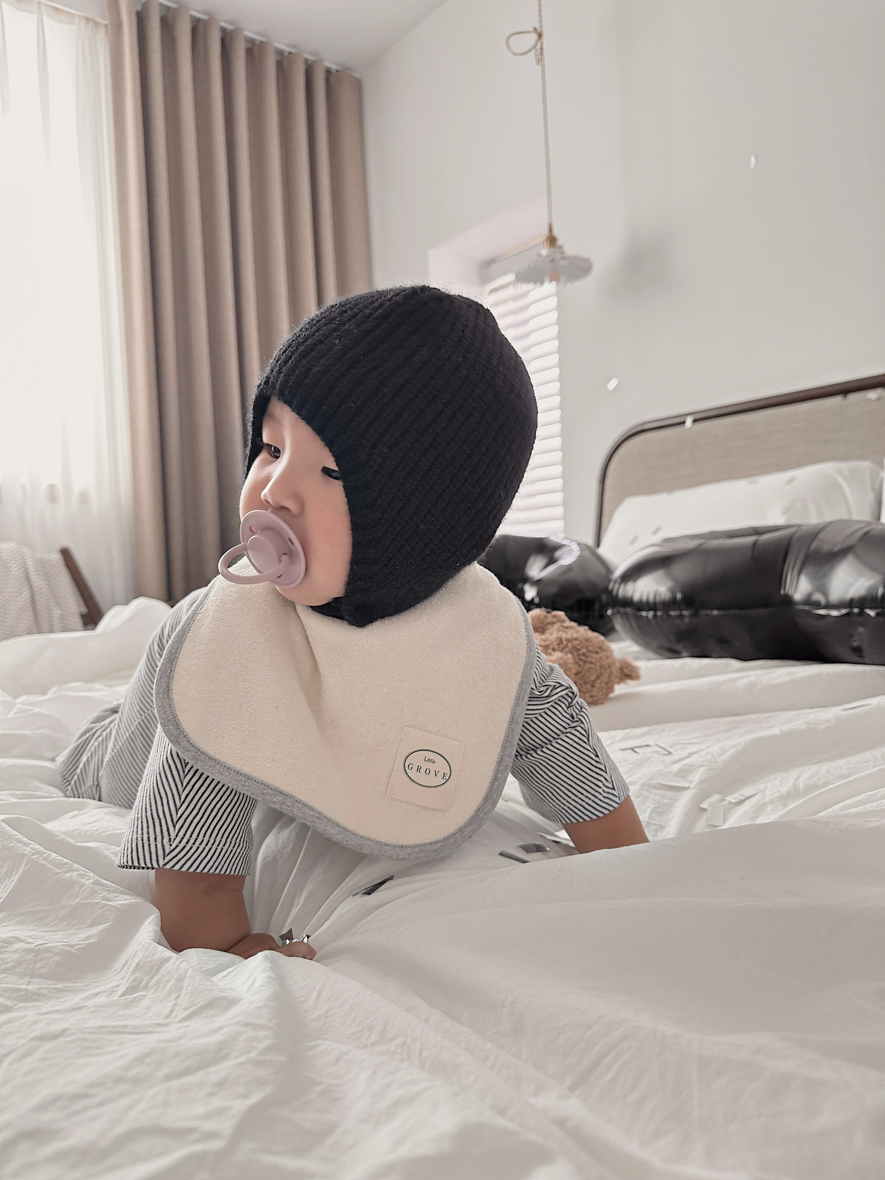 Organic round bib - Grey