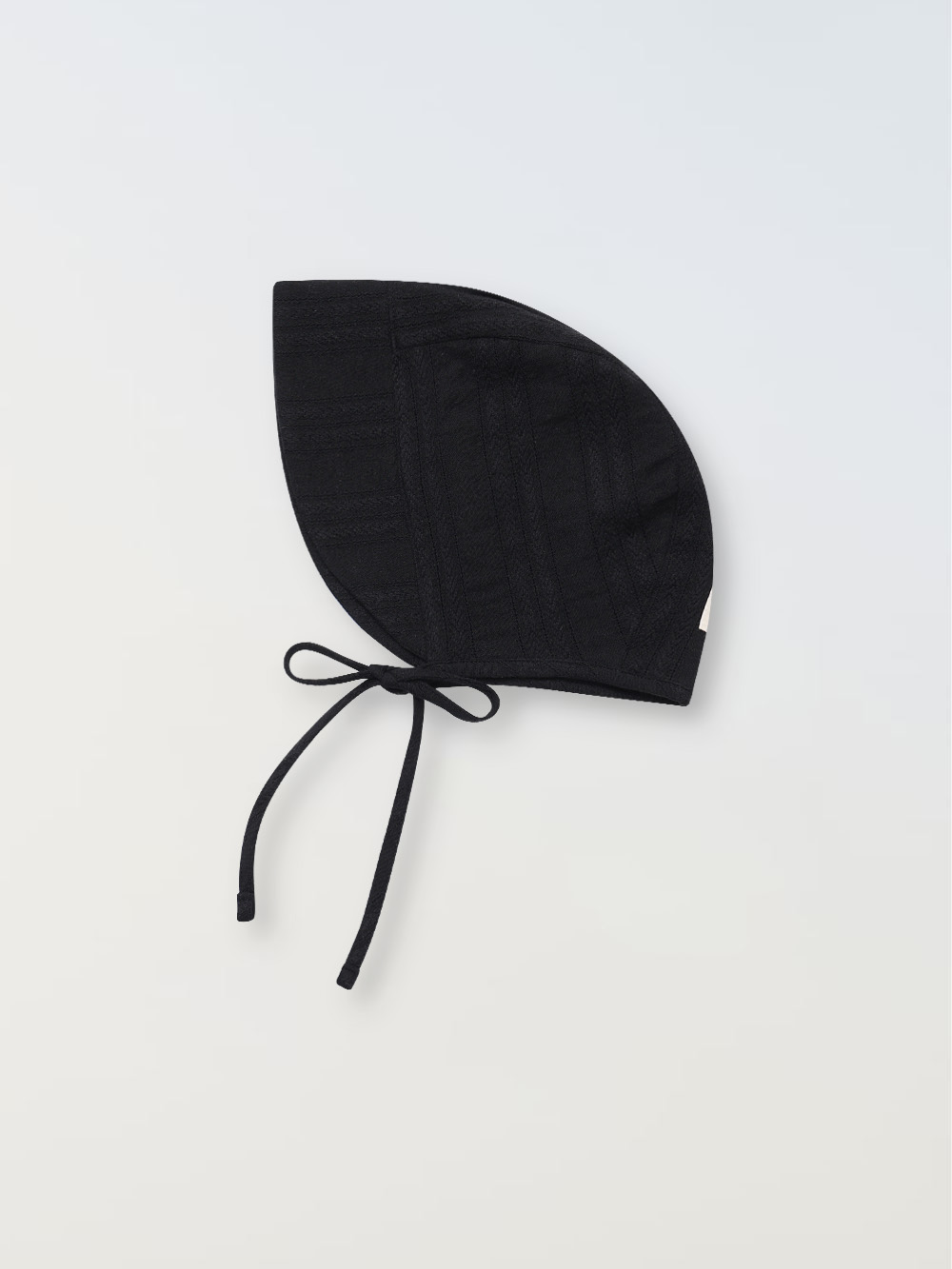 Embroideried Cotton Bonnet -Black