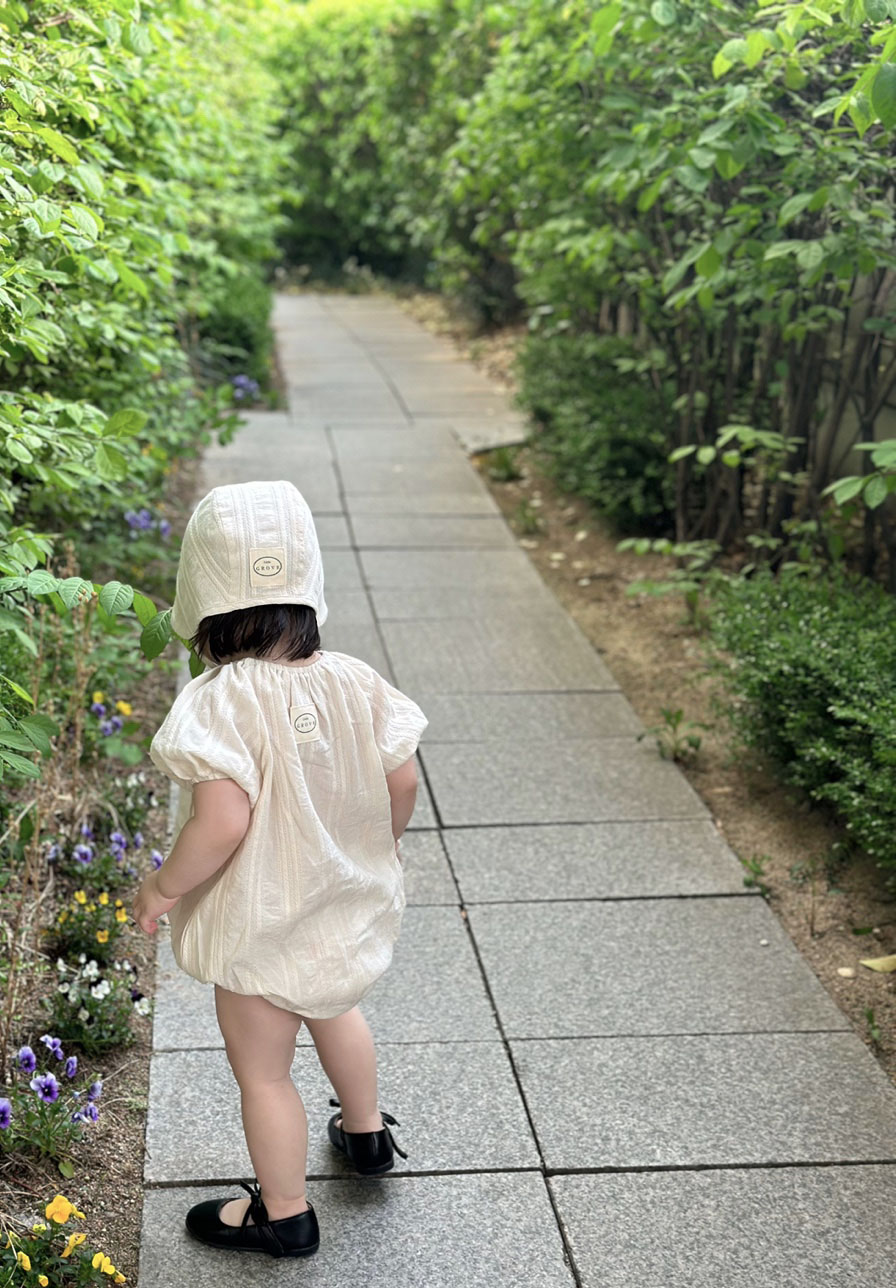 Embroideried Cotton Romper - Vanilla