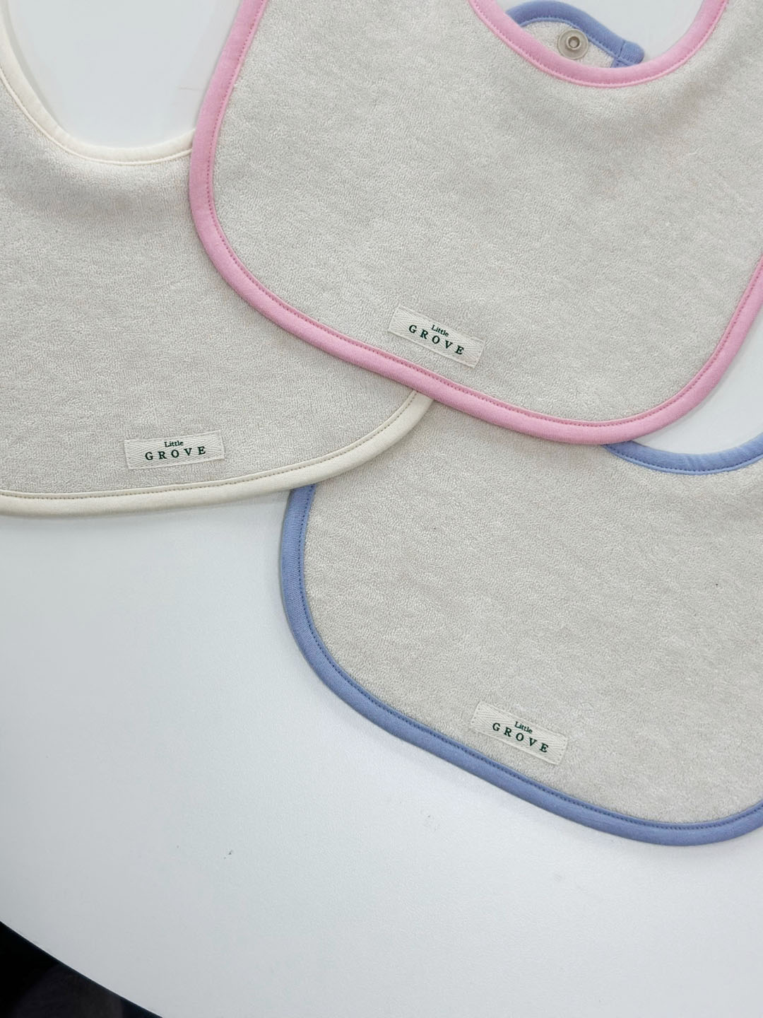 Organic round bib - Banana
