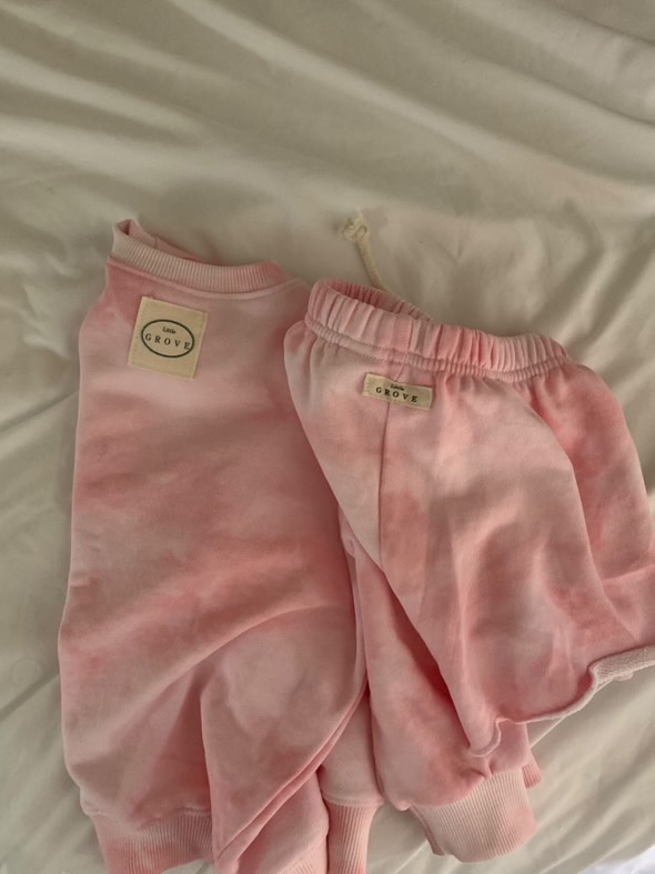 Tie-dye set up - pink