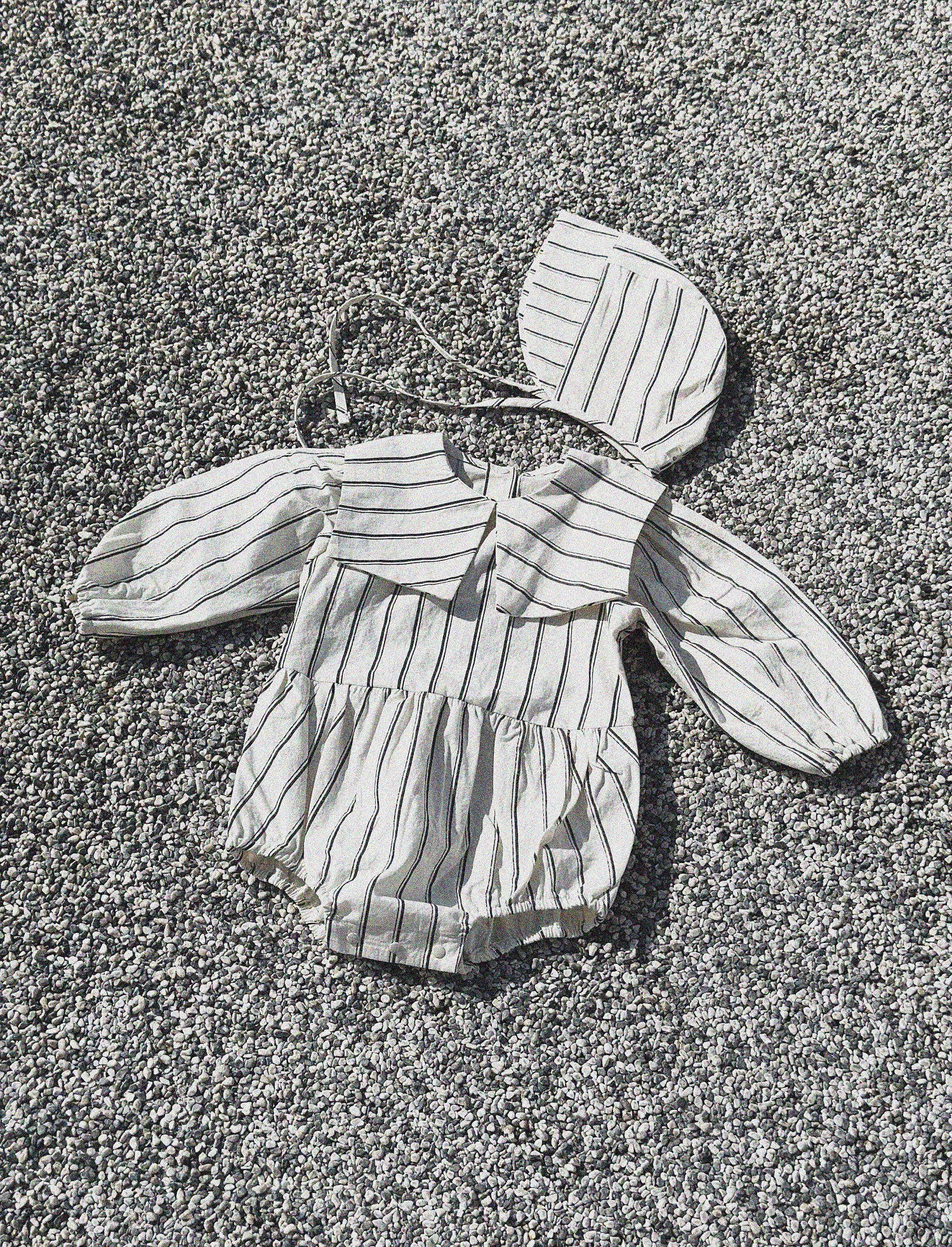 Mono stripe bodysuit
