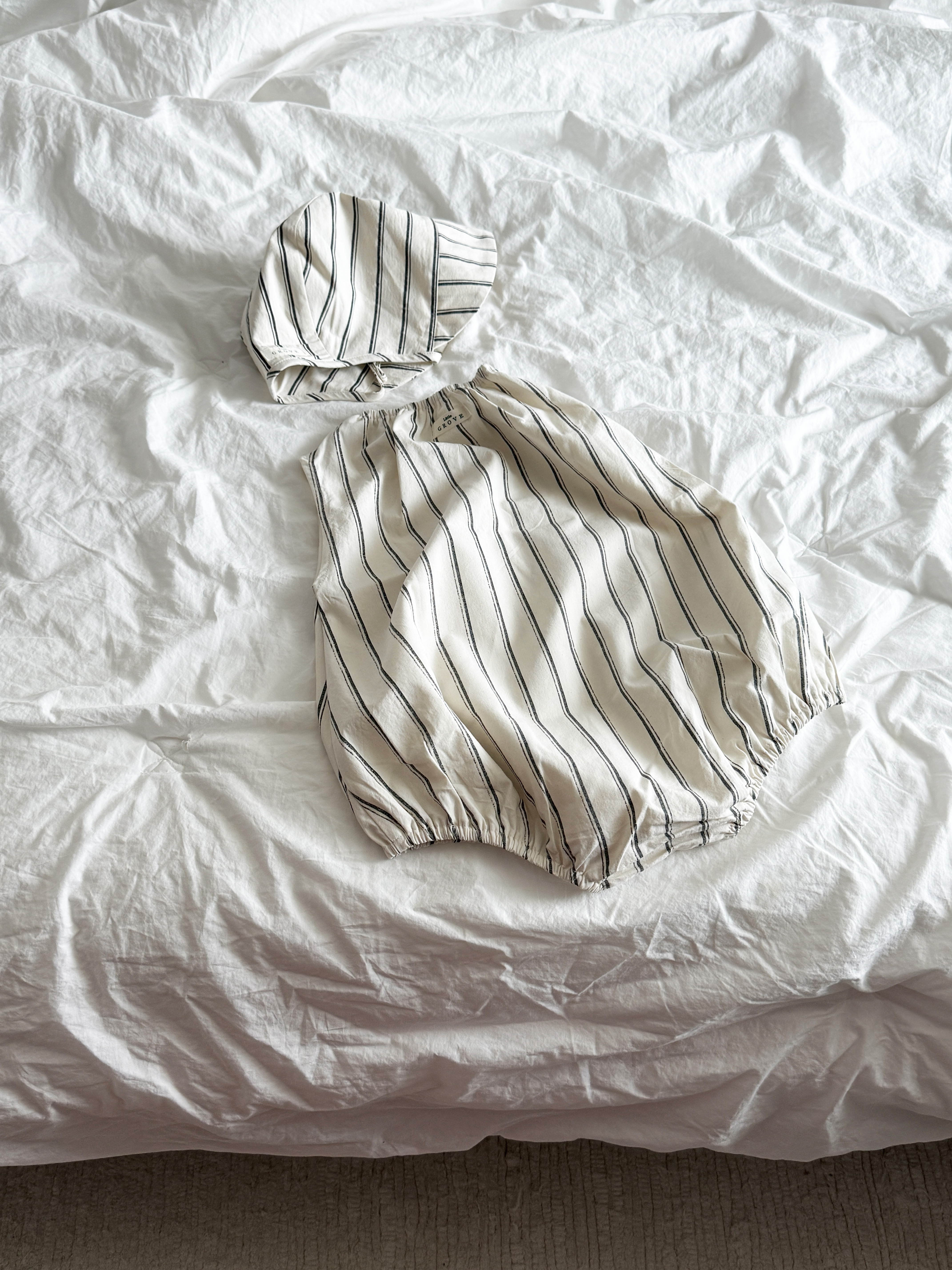 Mono balloon suit