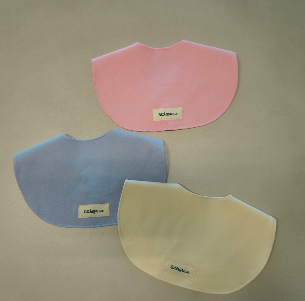 Luna Bib
