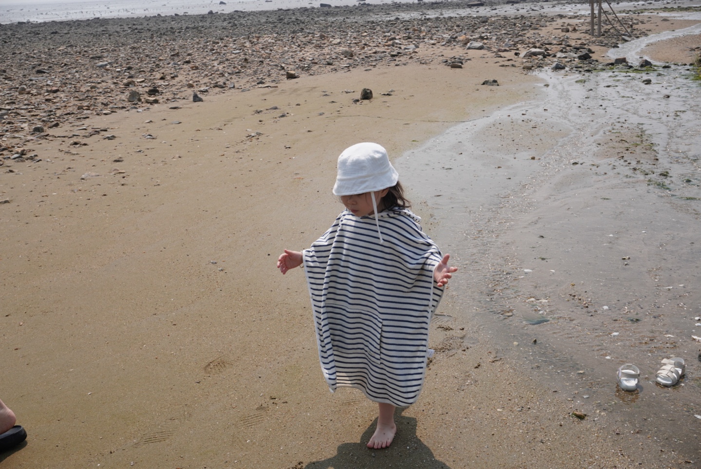 Lagoon beach Poncho