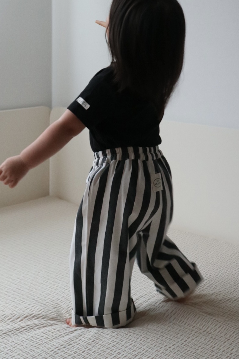 Marine Stripe Wide Pants - Black