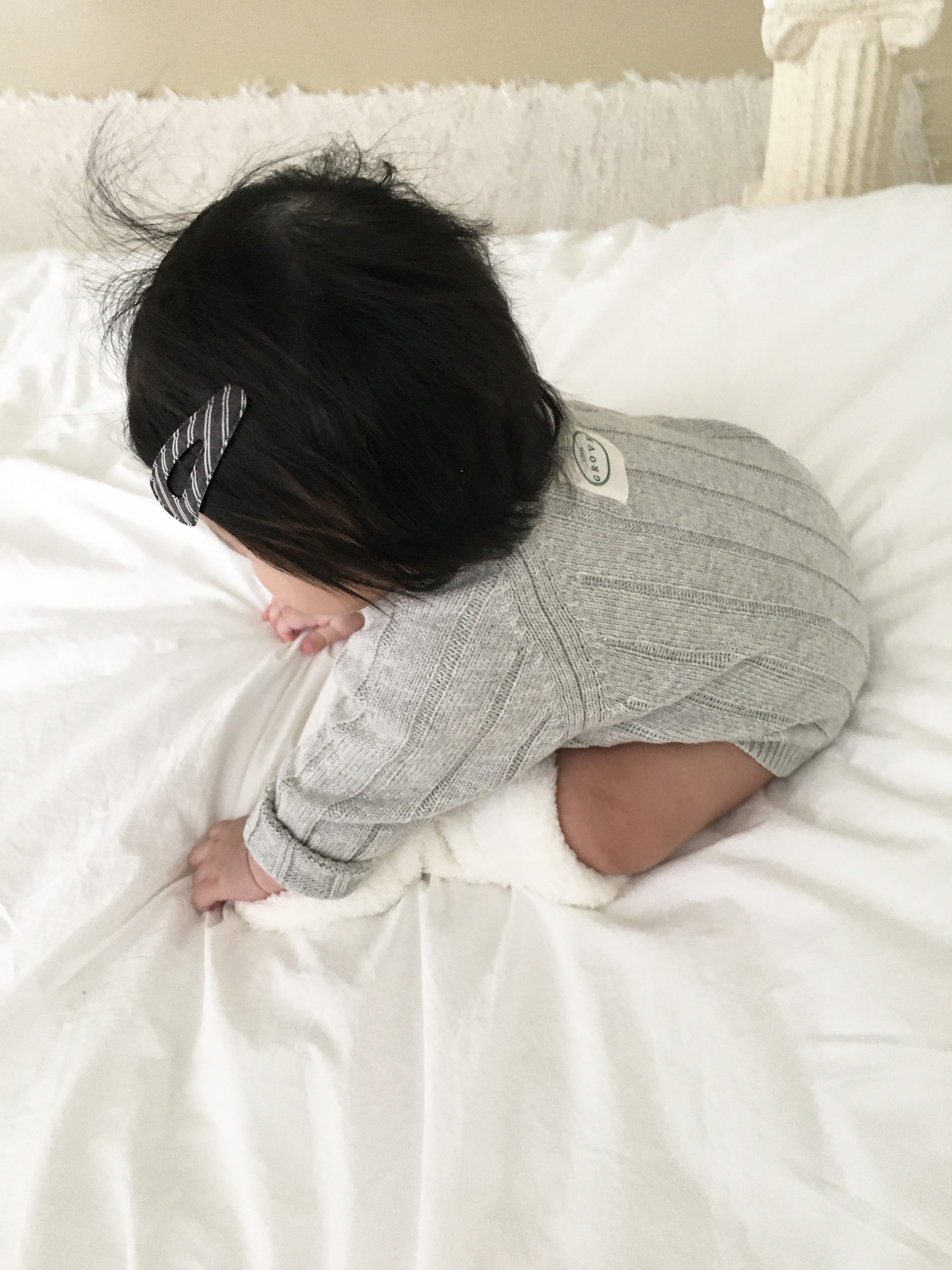 Snowy Knit Bodysuit - Melange grey