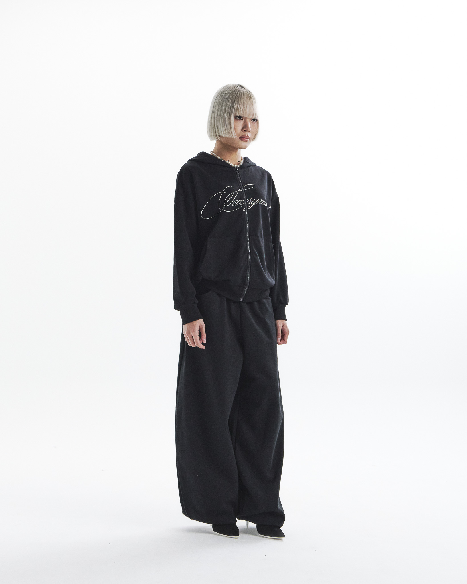 sxx symbol hooded zip-up