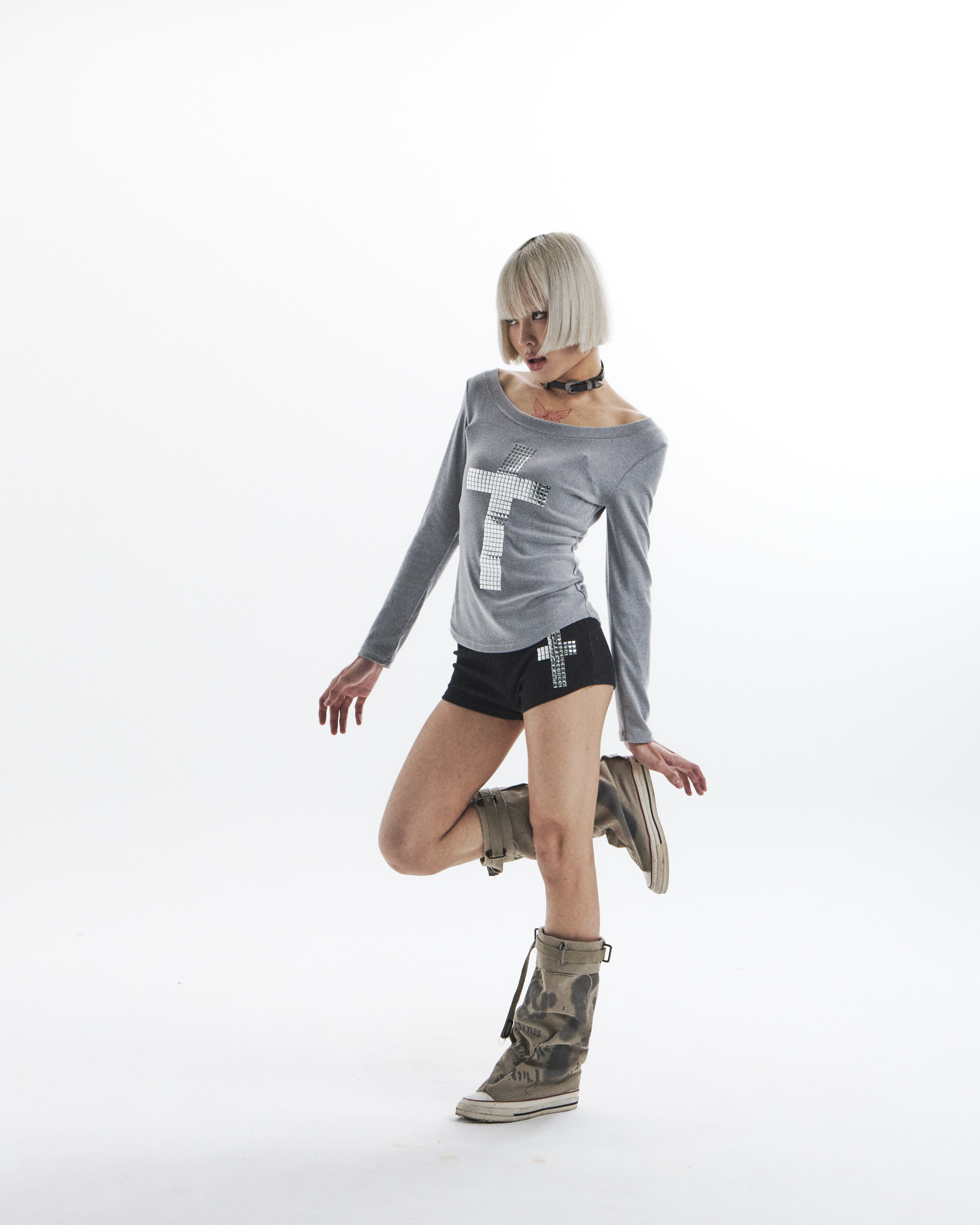 silver cross short pants