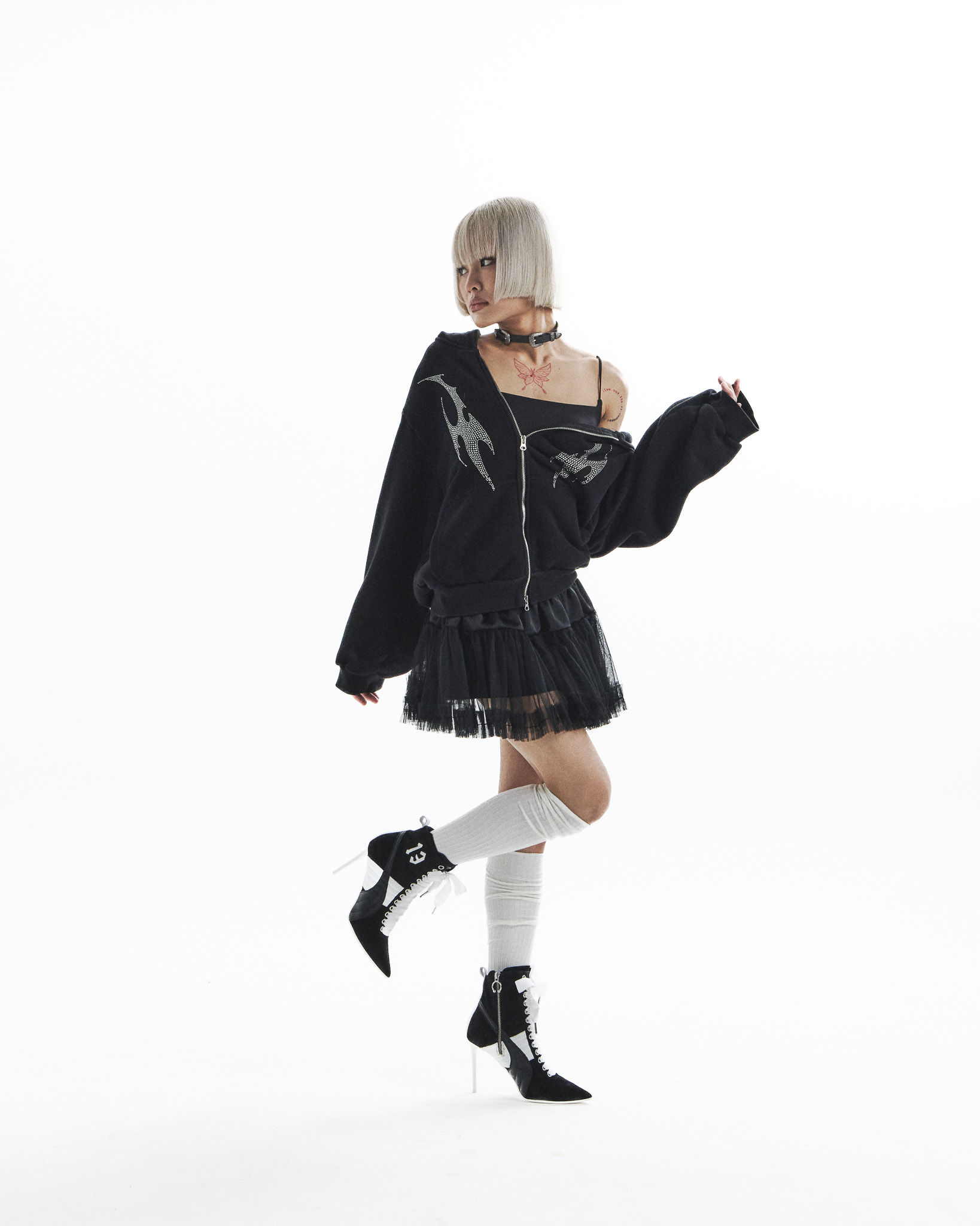 LISA hoodie 2 - black