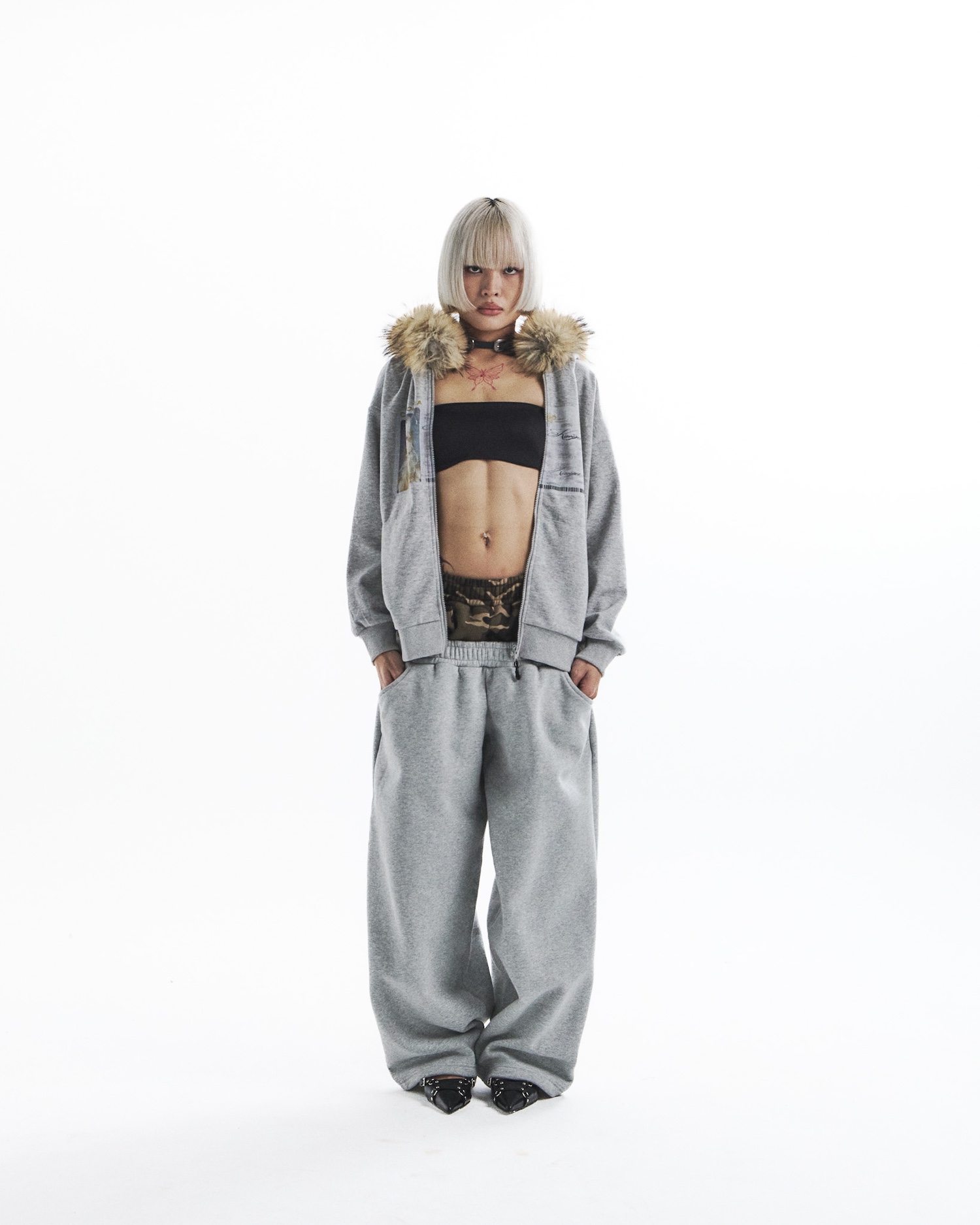 id card hooded zip-up- gray