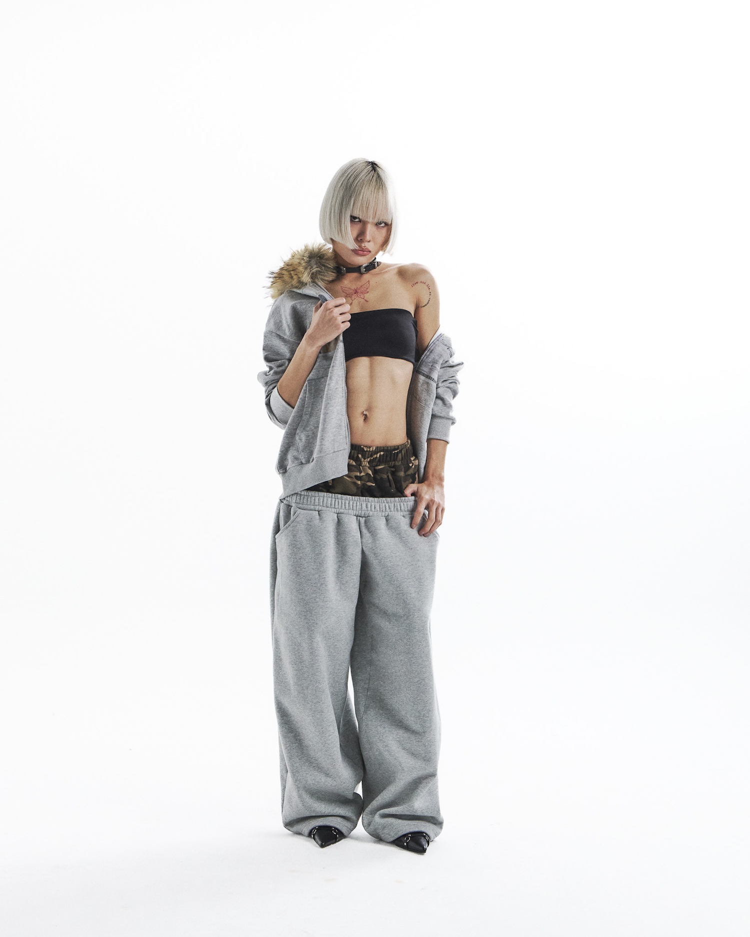 id card hooded zip-up- gray
