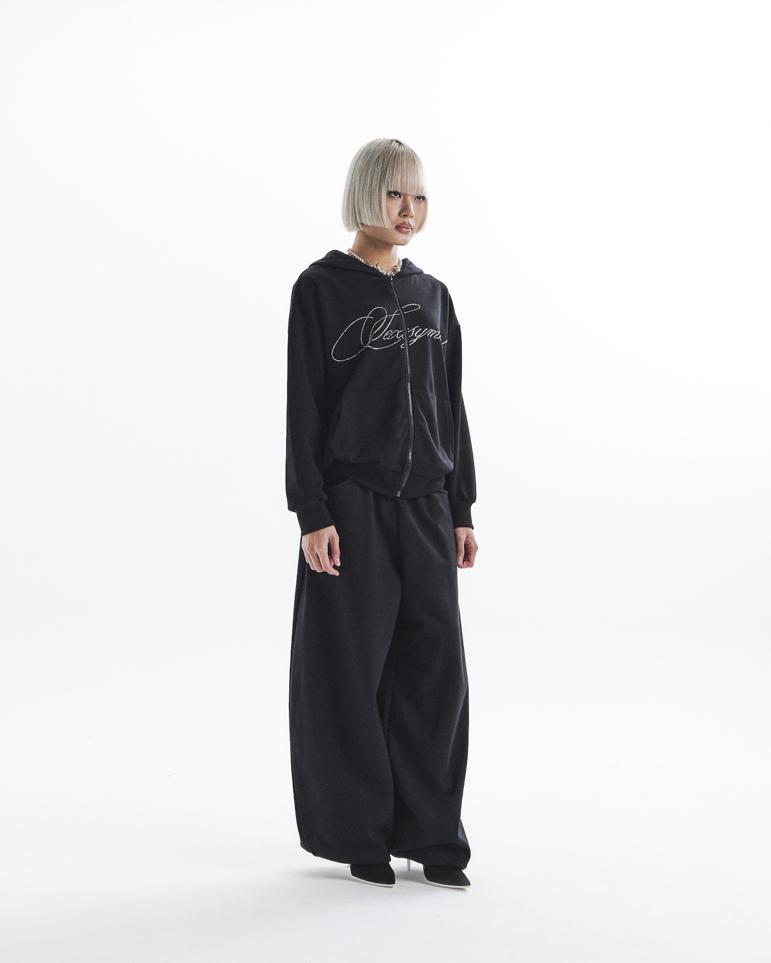sxx symbol pants