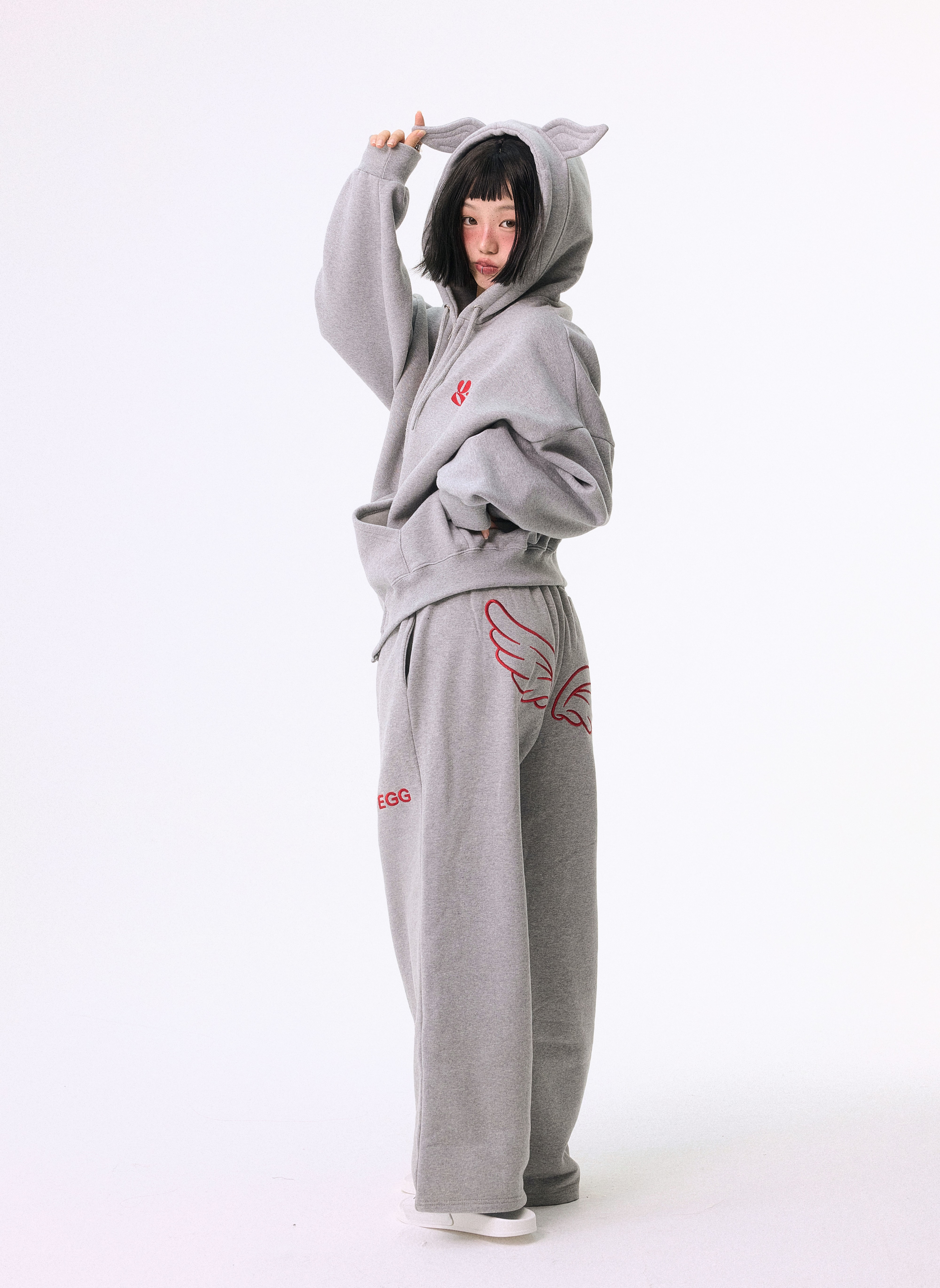 [warm] Wing Hoodie Gray