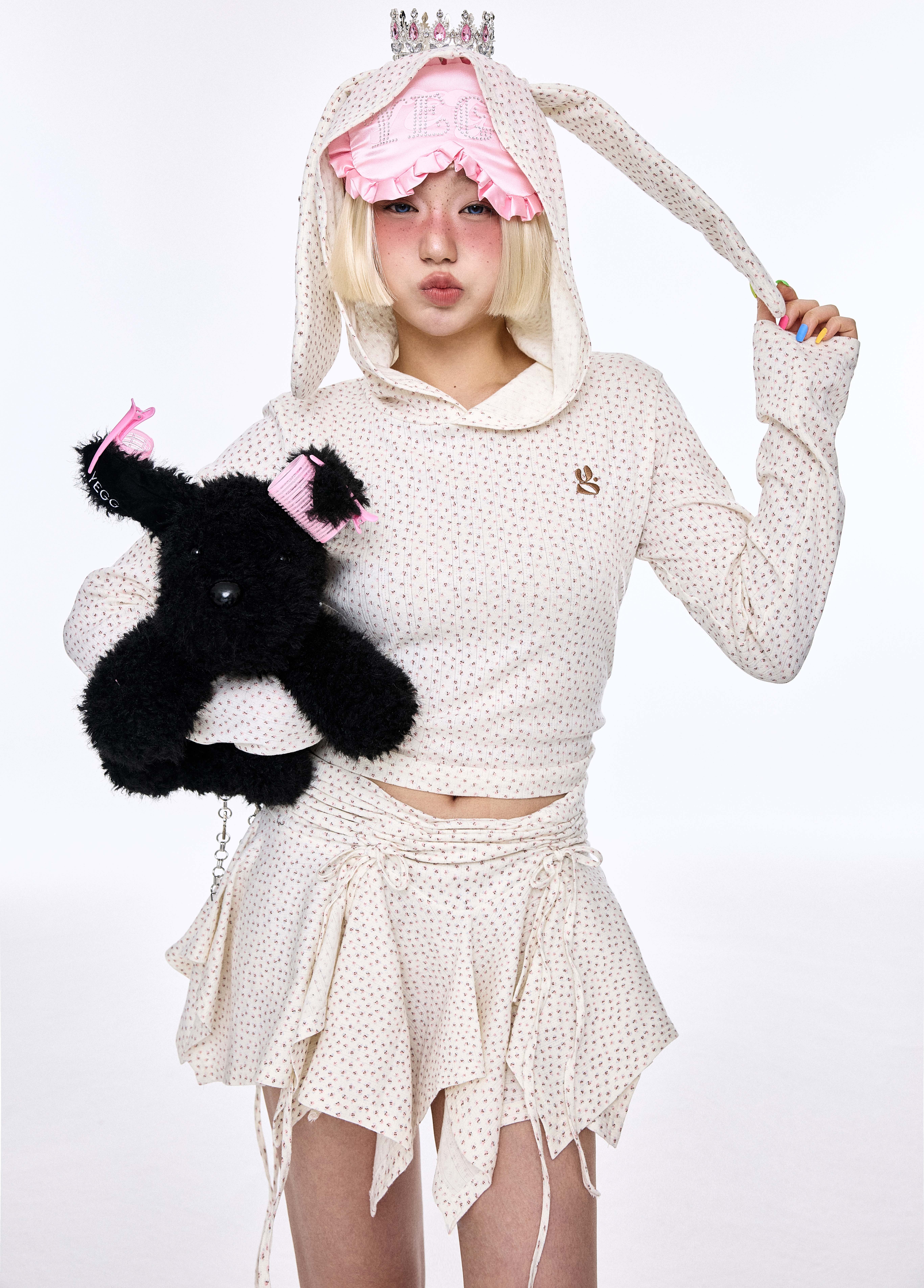 Bunny Girl Skirt Begie