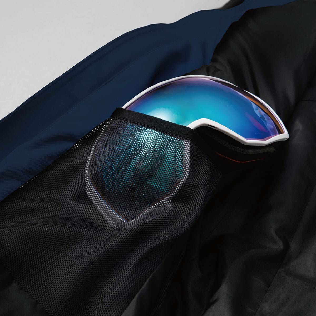2425 DESCENTE INSULATED JACKET / DW4FJK74M