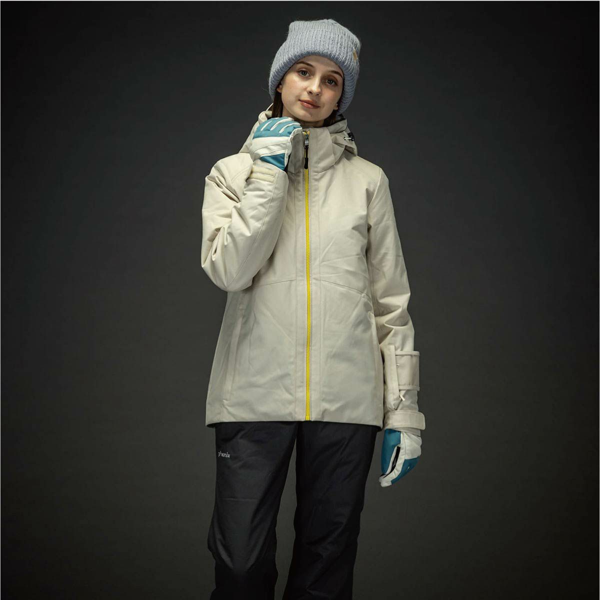 2425 PHENIX Ski Slope Two-piece : PSW242P70