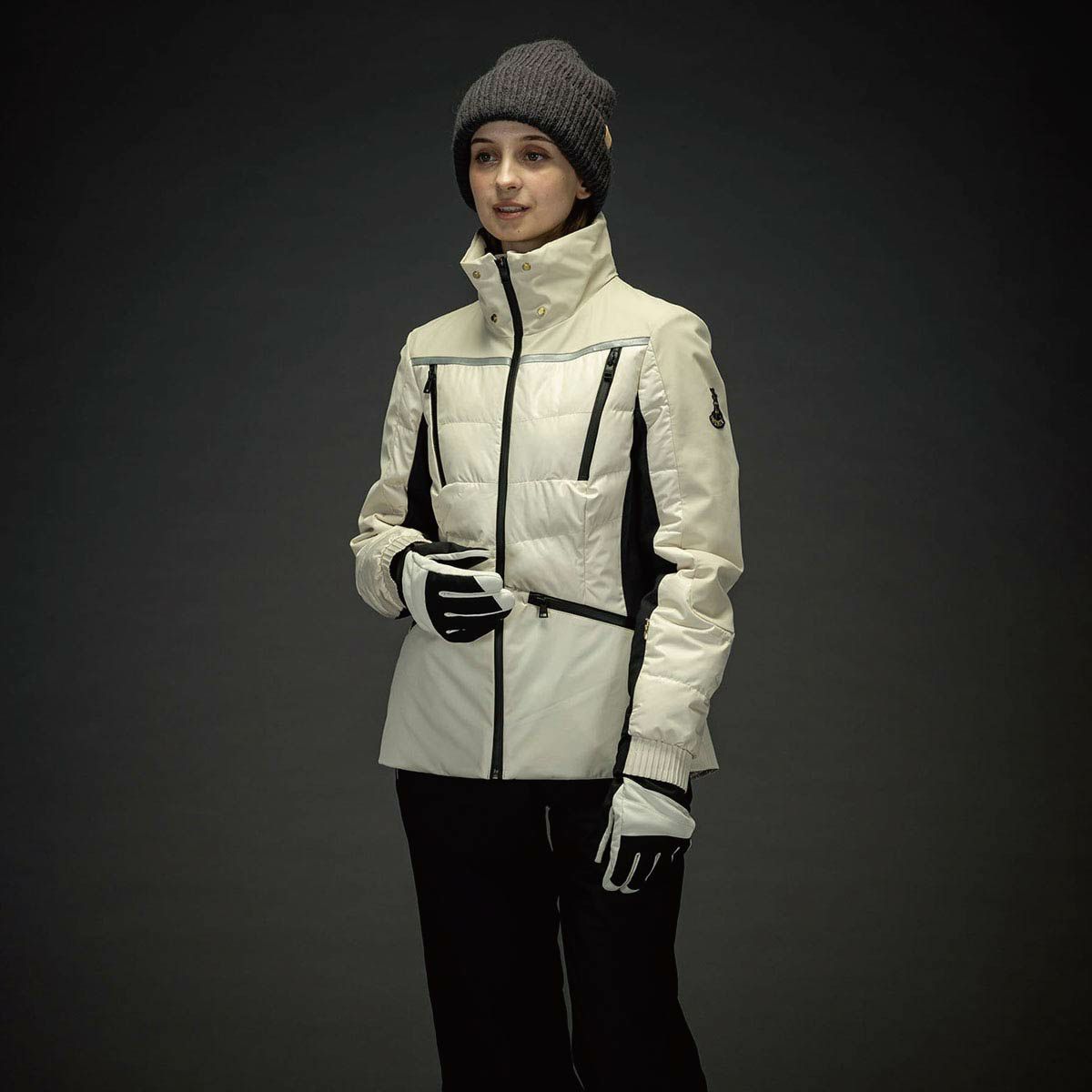 2425 PHENIX Elegant Snow Jacket : ESW24OT54