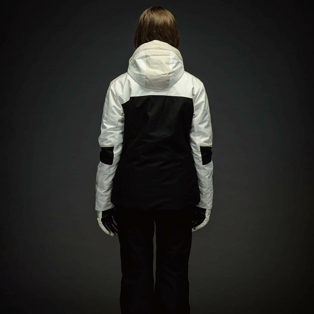 2425 PHENIX Snow Angel Jacket : ESW24OT64