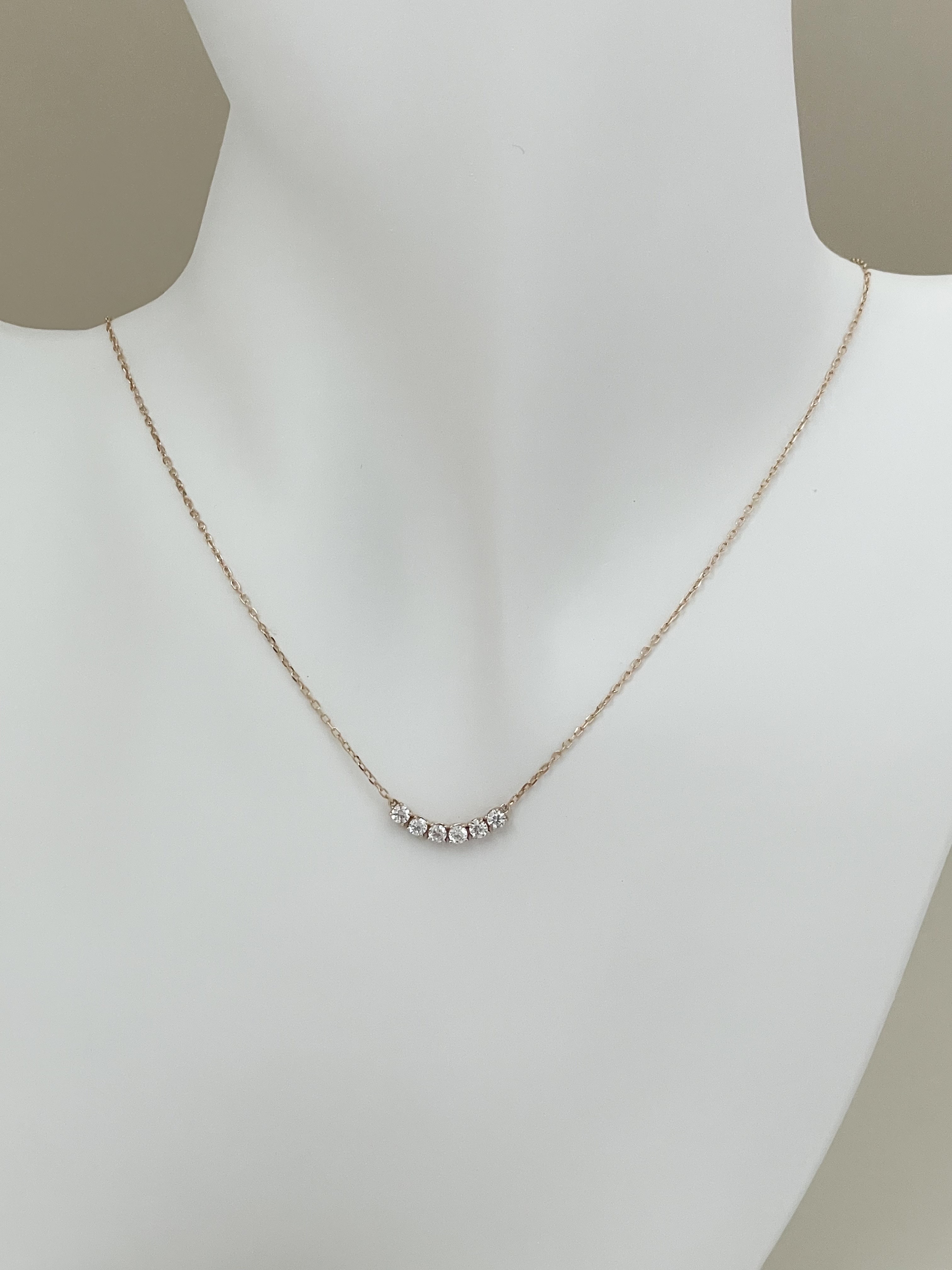 SIX DIAMONDS NECKLACE (natural diamonds)