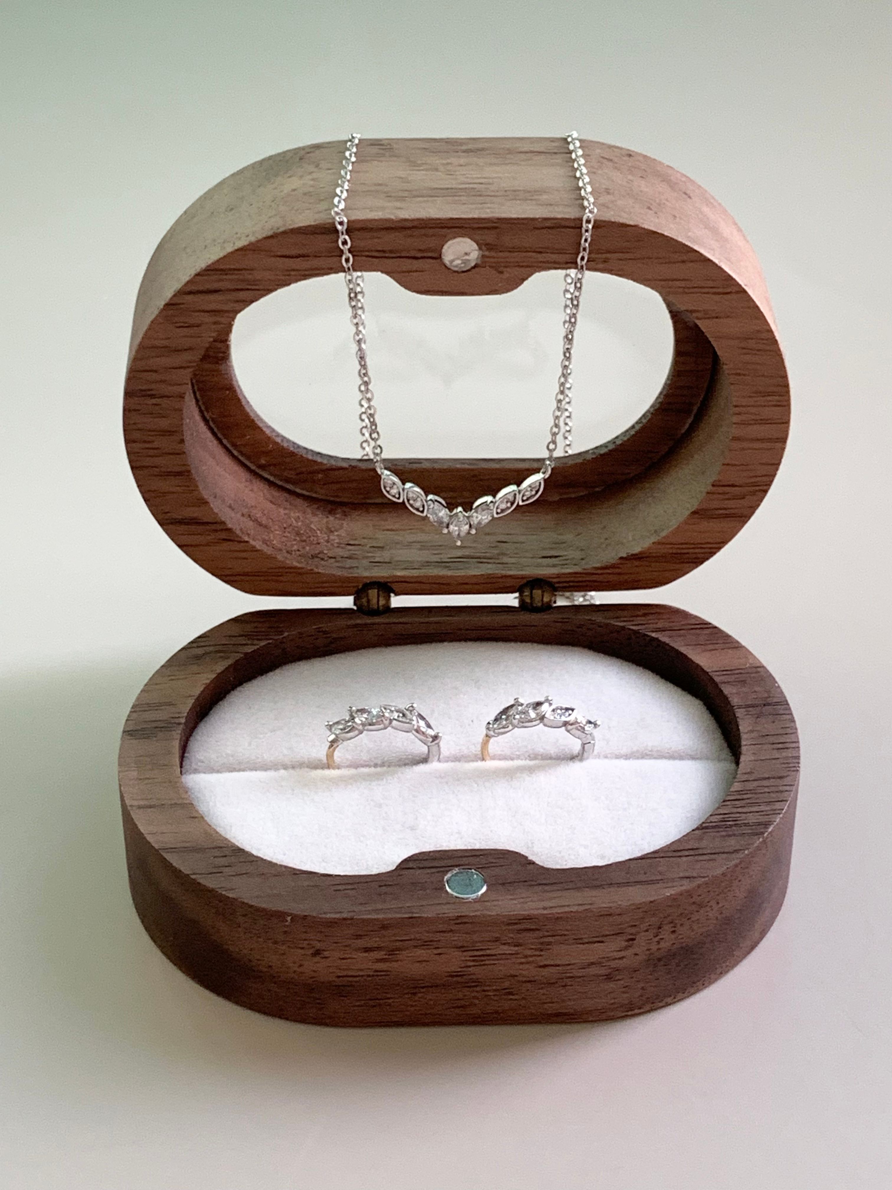 RUA NECKLACE (Lab diamond)
