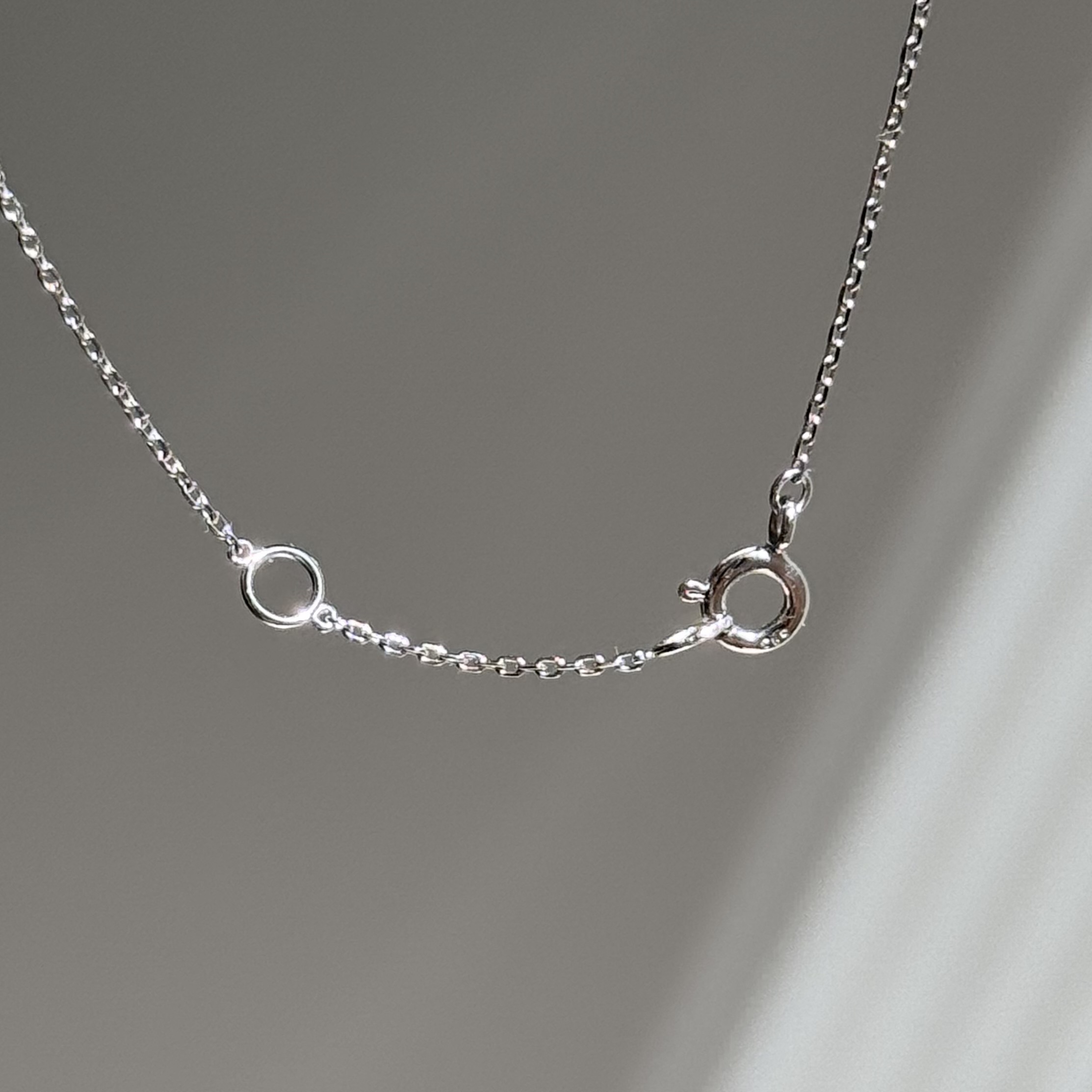 LEAF NECKLACE (Lab diamond)