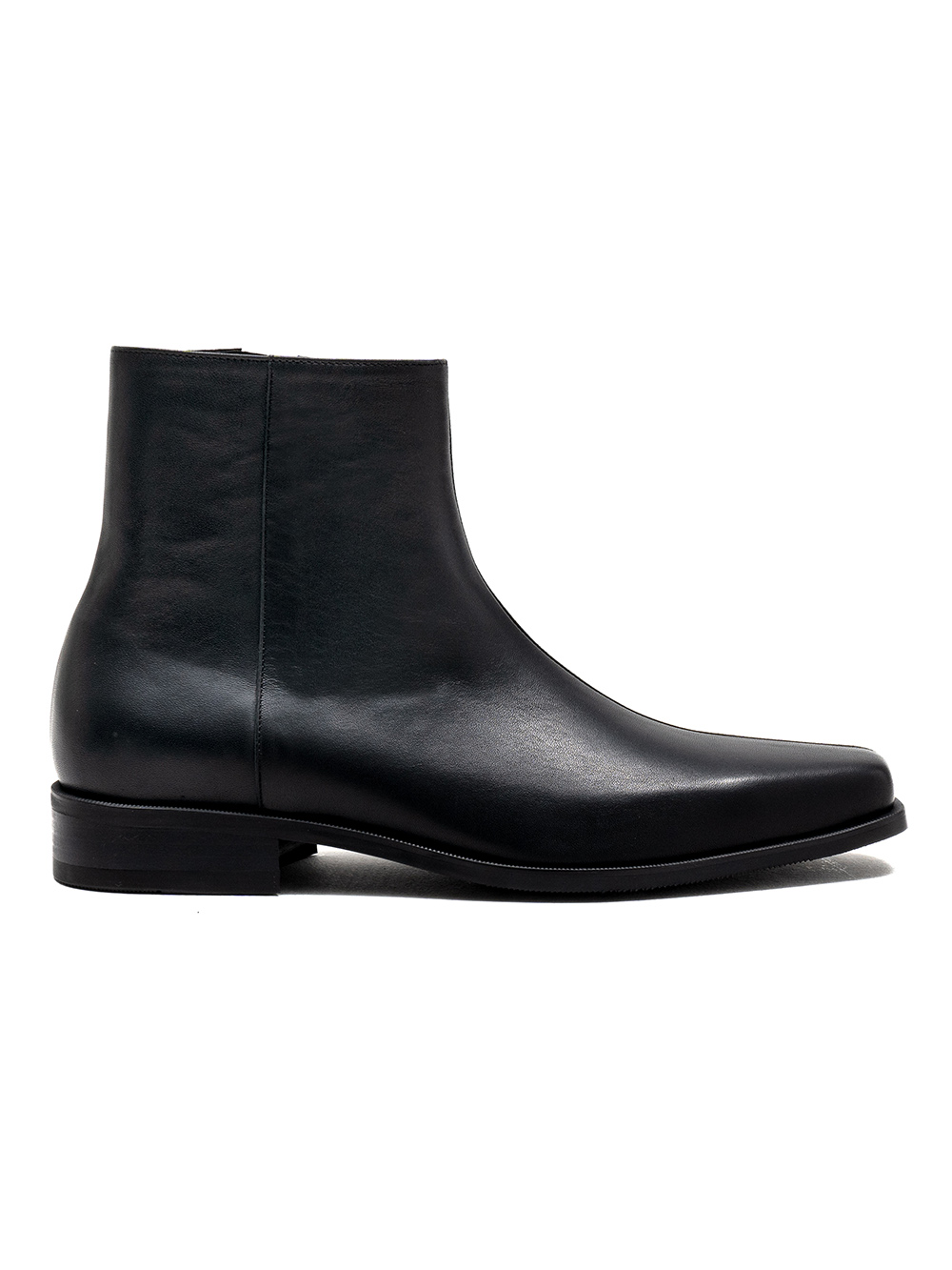 Estro Half Boots #081 [Black & Black suede]