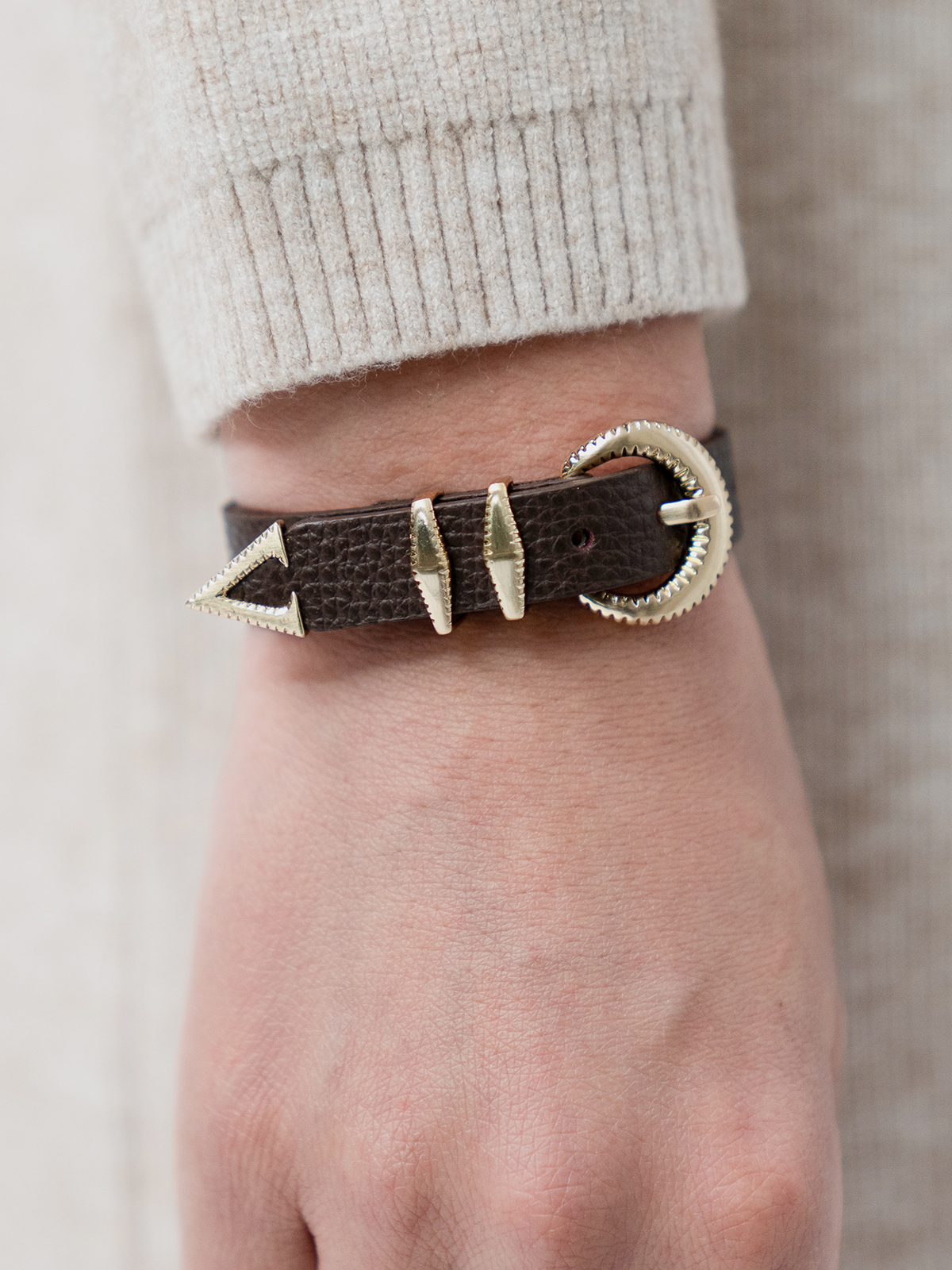 Signature AC Bracelet #001 [D.brown & Gold]