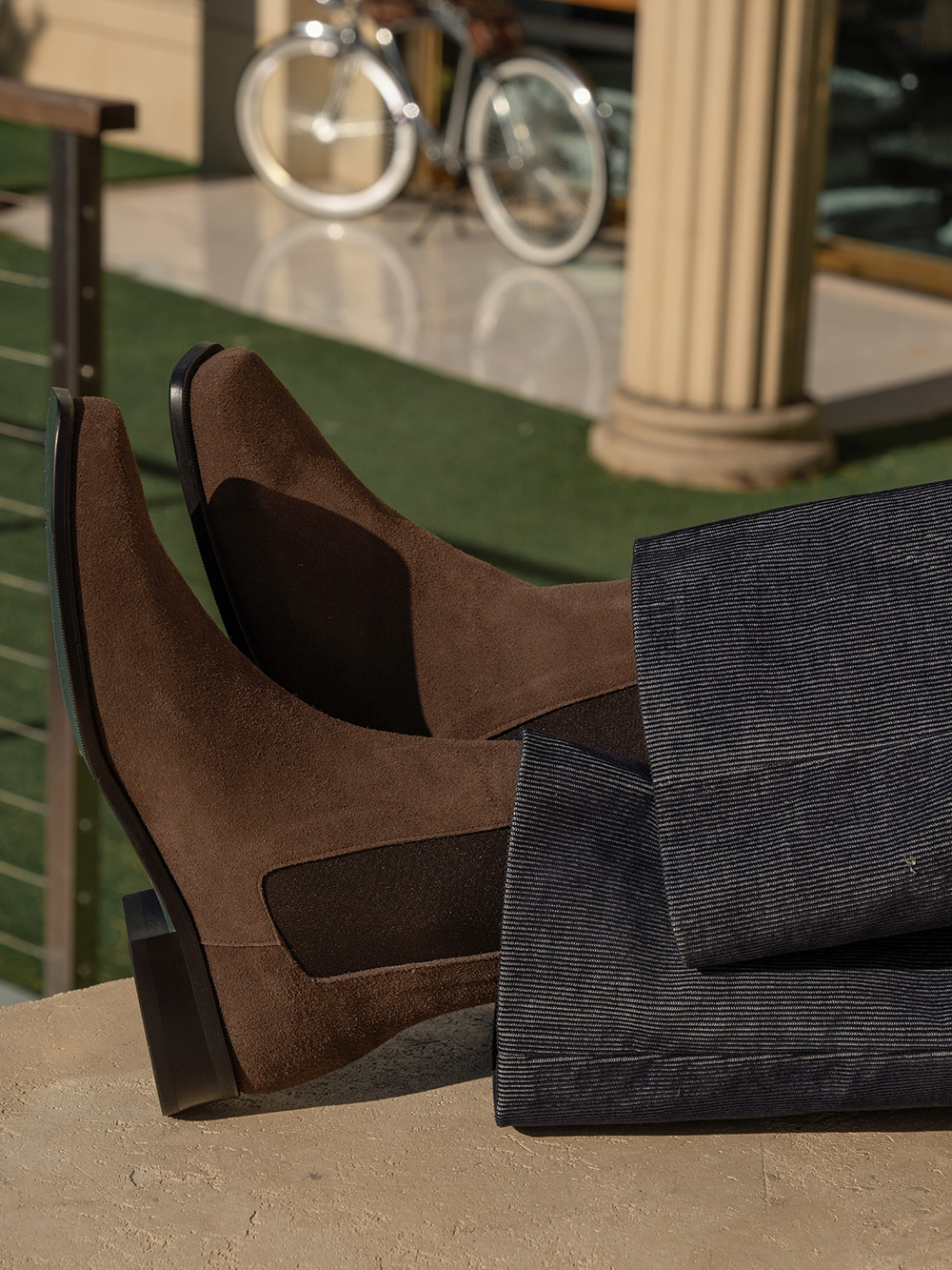 Estro Chelsea Boots #080 [Dark brown suede]