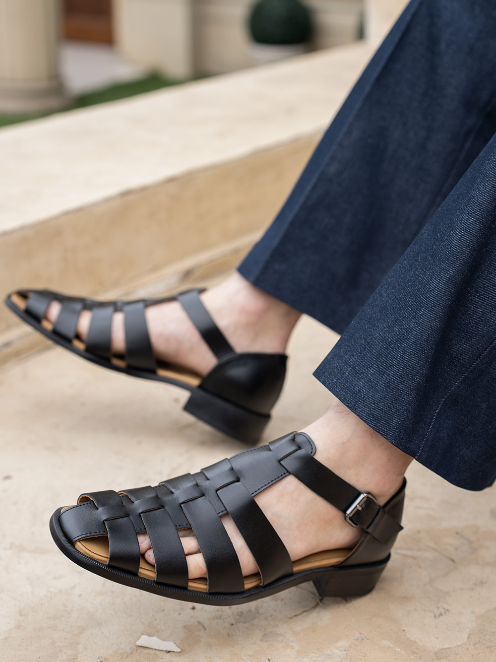 Gladiator Sandals #7000 [Black]