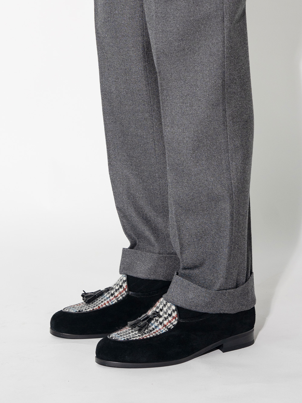 Belgian Tassel Loafers #4402 [Black & Harris tweed]