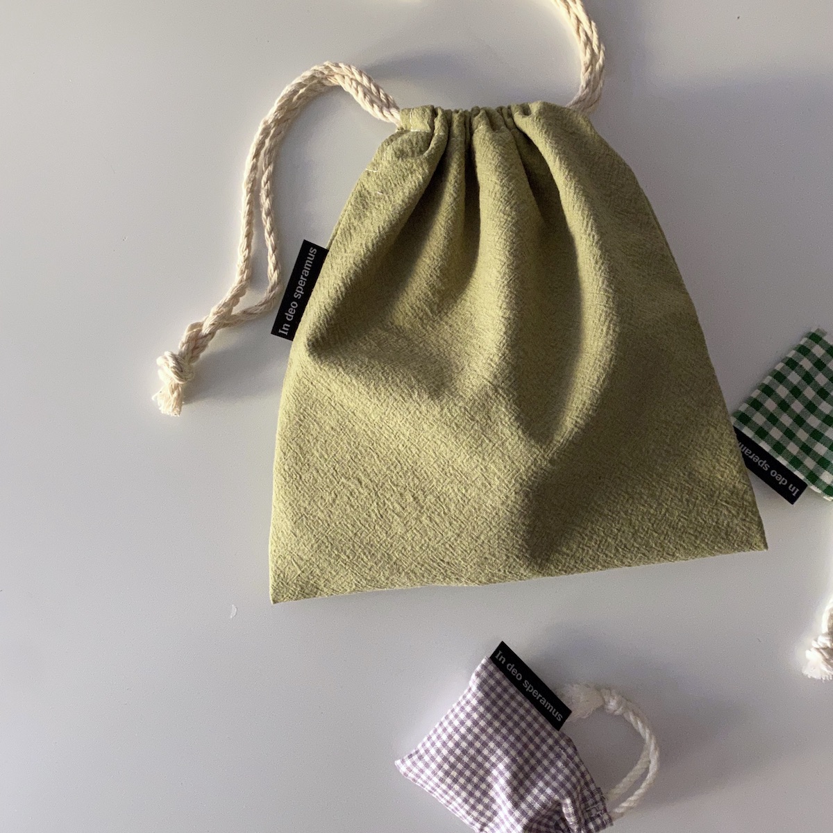 올웨이즈 메로나 파우치(Always merona pouch)