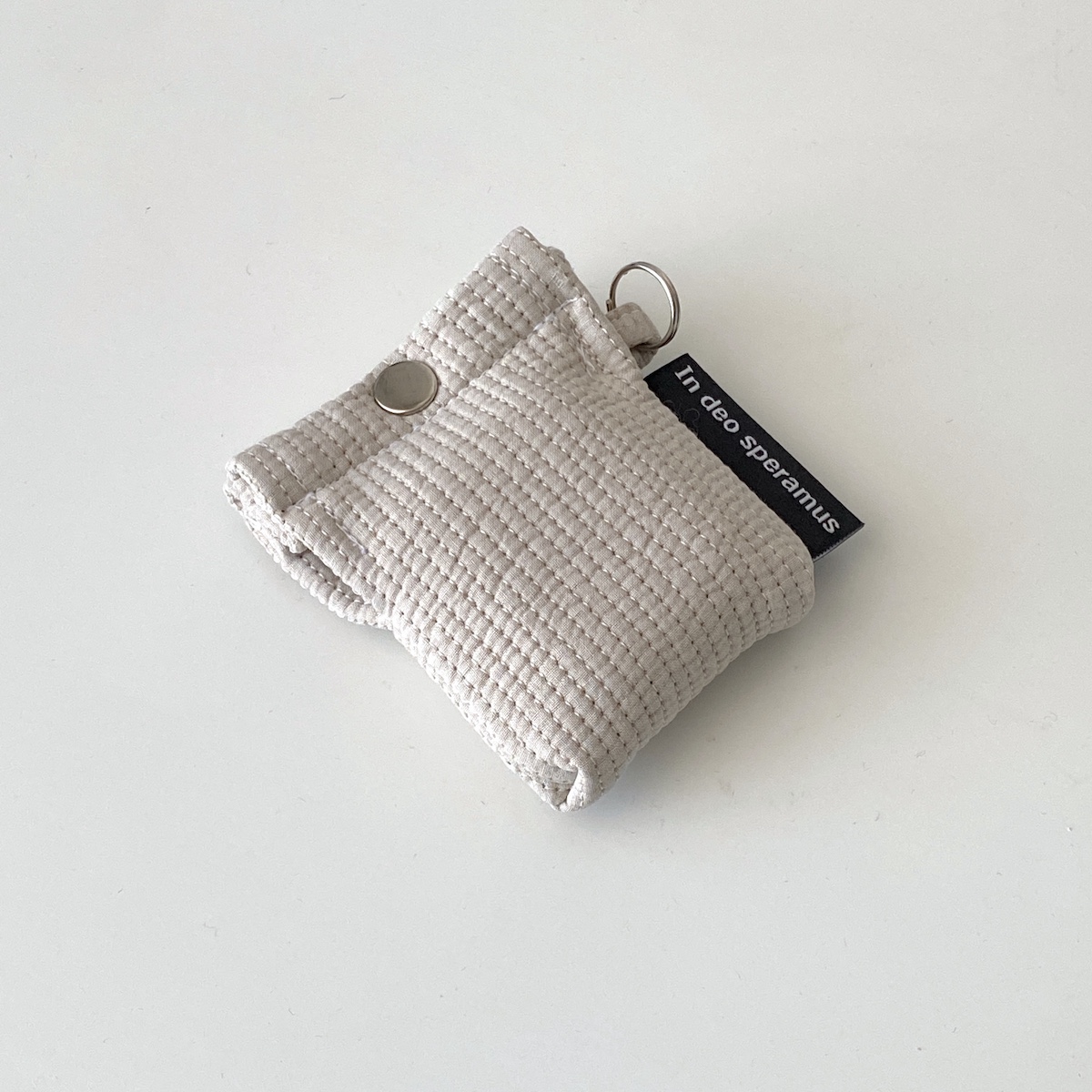 퀼팅 아이보리 에어팟 케이스 (Quilting ivory airpods case)