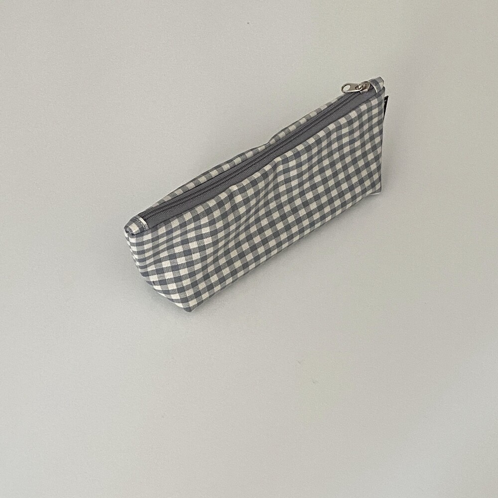 삼각 그레이 필통