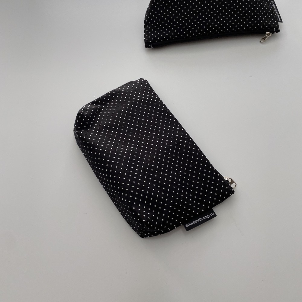 잔도트 삼각 파우치