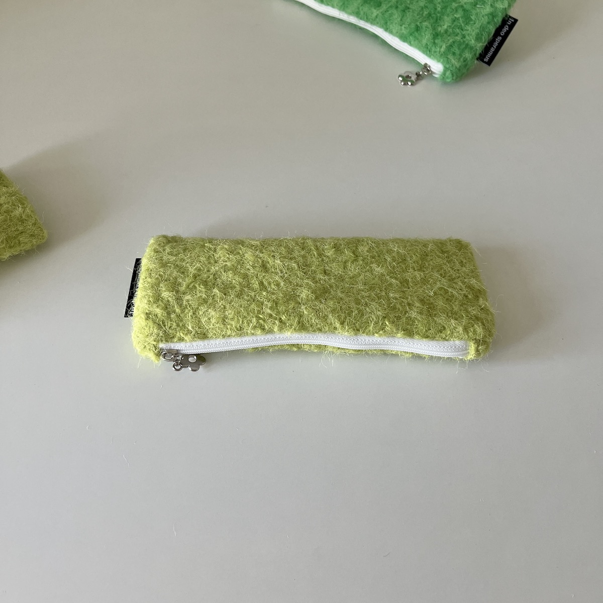 틸란 연두 필통
