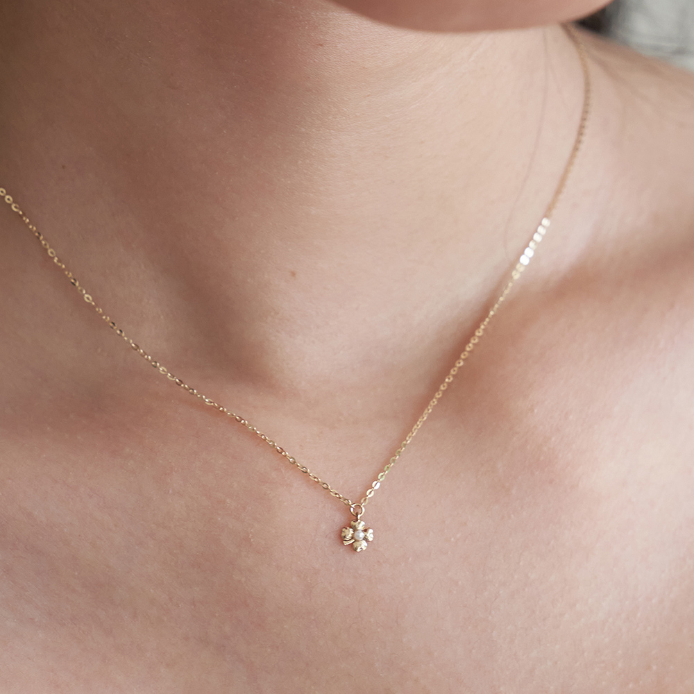 NECKLACE NO 211