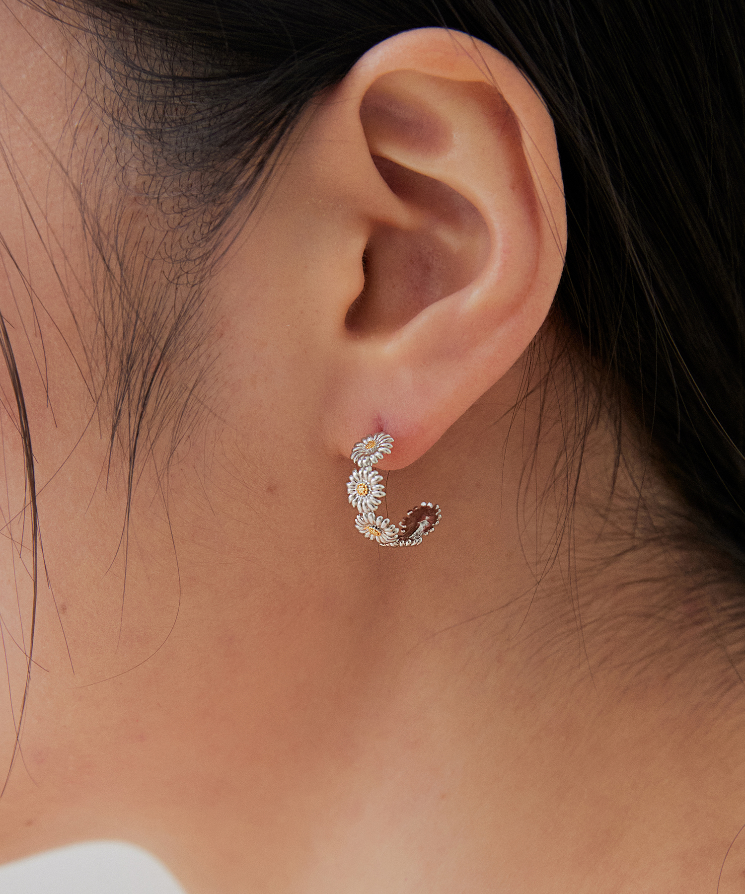 EARRING NO 372